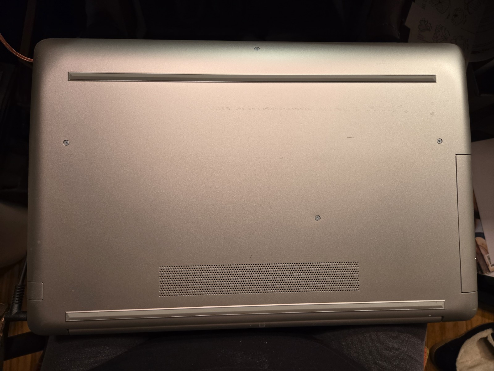 HP Laptop 17-CA2020NR 17-inch AMD Athlon Laptop SN 5CG035B58W – Works
