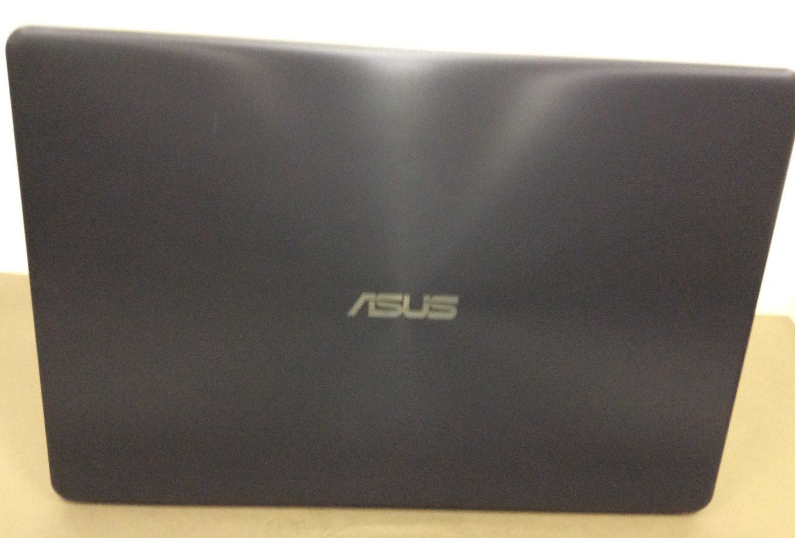 ASUS VivoBook 15.6″FHD(1920×1080),A12-9720P,4GB RAM+128GB SSD+1TB HDD,W10S, used
