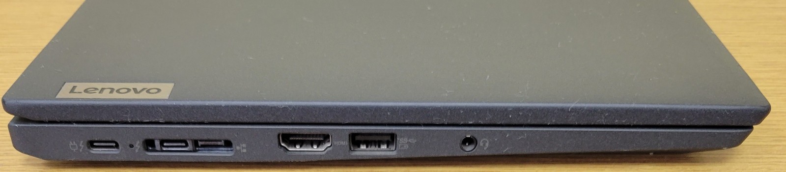 Lenovo ThinkPad X13 Gen2i i5-1135G7 2.40GHz 8GB 512GB NVMe Intel Iris Xe No OS
