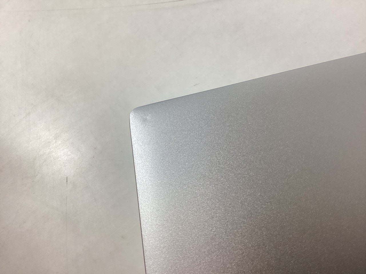 Dell Latitude 7350 13.3″ Touch Ultra 7-165U 16GB 512GB SSD WiFi 7 W11P – (NNVJD)