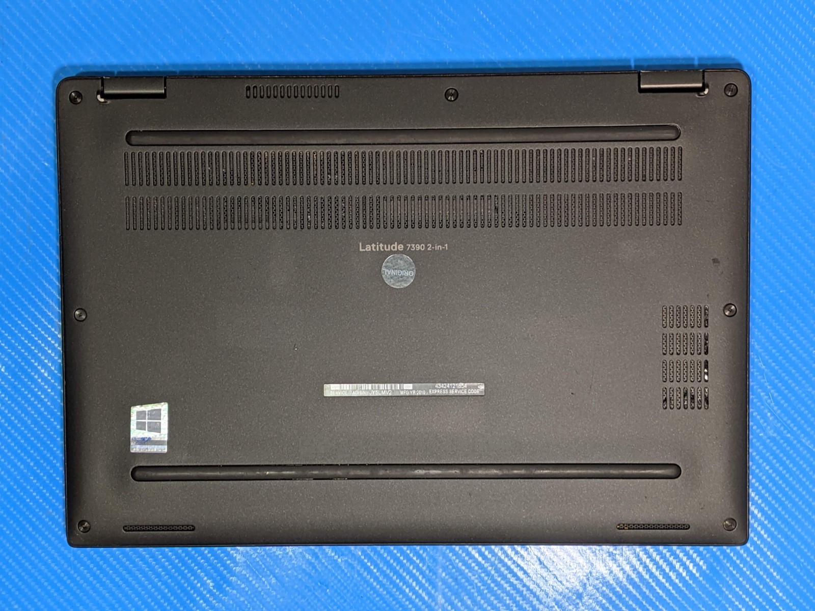 Dell Latitude 7390 2n1 13.3″ FHD TOUCH i7-8650U 1.9GHz 16GB 512GB SSD W11P +PA
