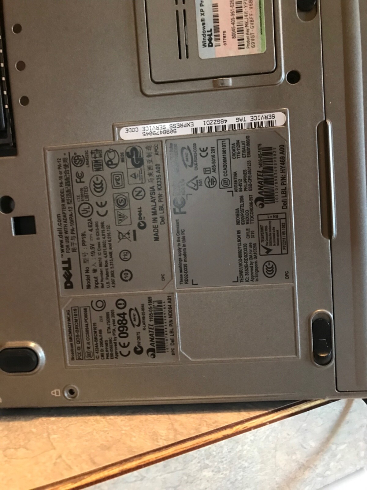 Dell Latitude D630 Laptop Core 2 Duo CPU, New Battery, power pack, carry case.