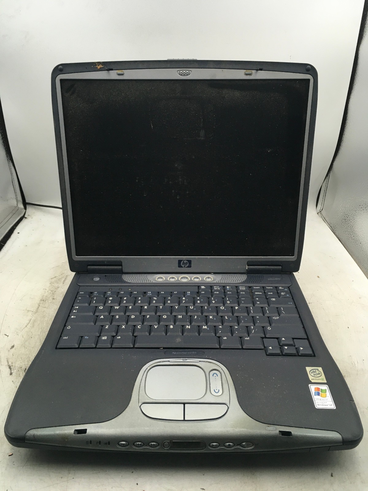HP PAVILION XZ185 – FOR PARTS/REPAIR – INTEL PENTIUM III – 256MB RAM – READ – BB