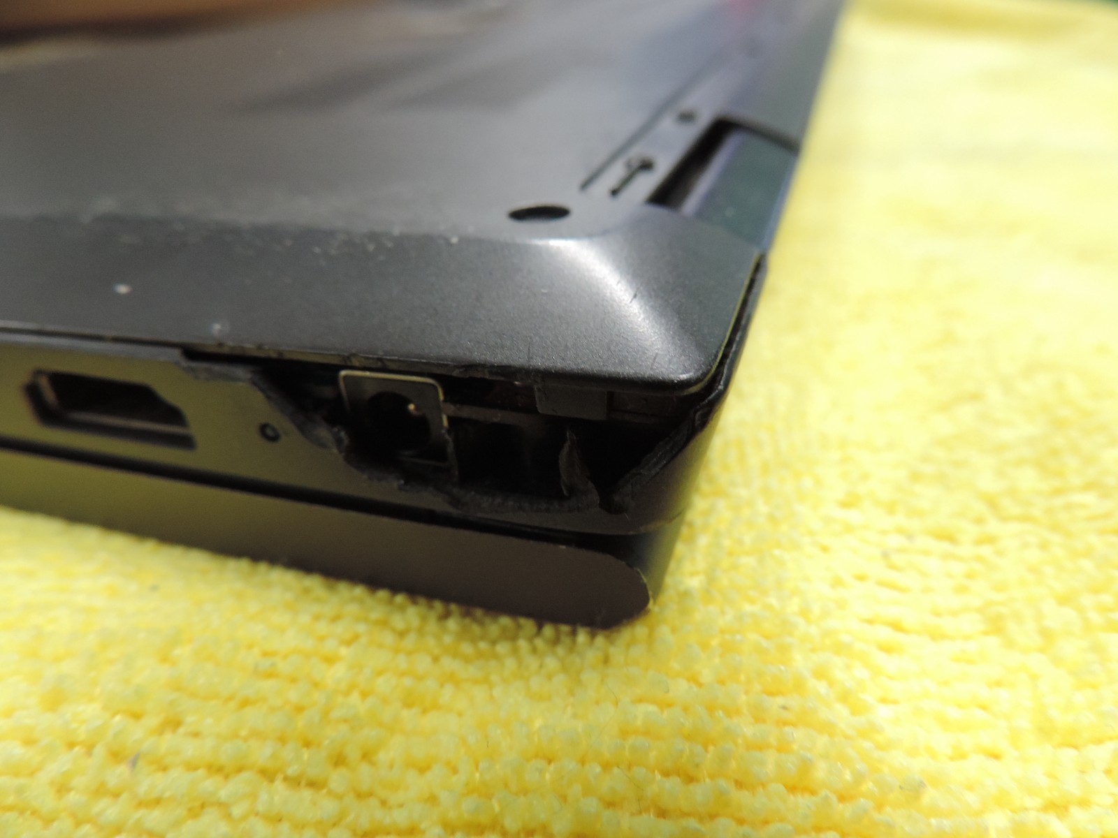 Lenovo IdeaPad Flex 5 14ITL05 14″ 512GB, =please read issues =