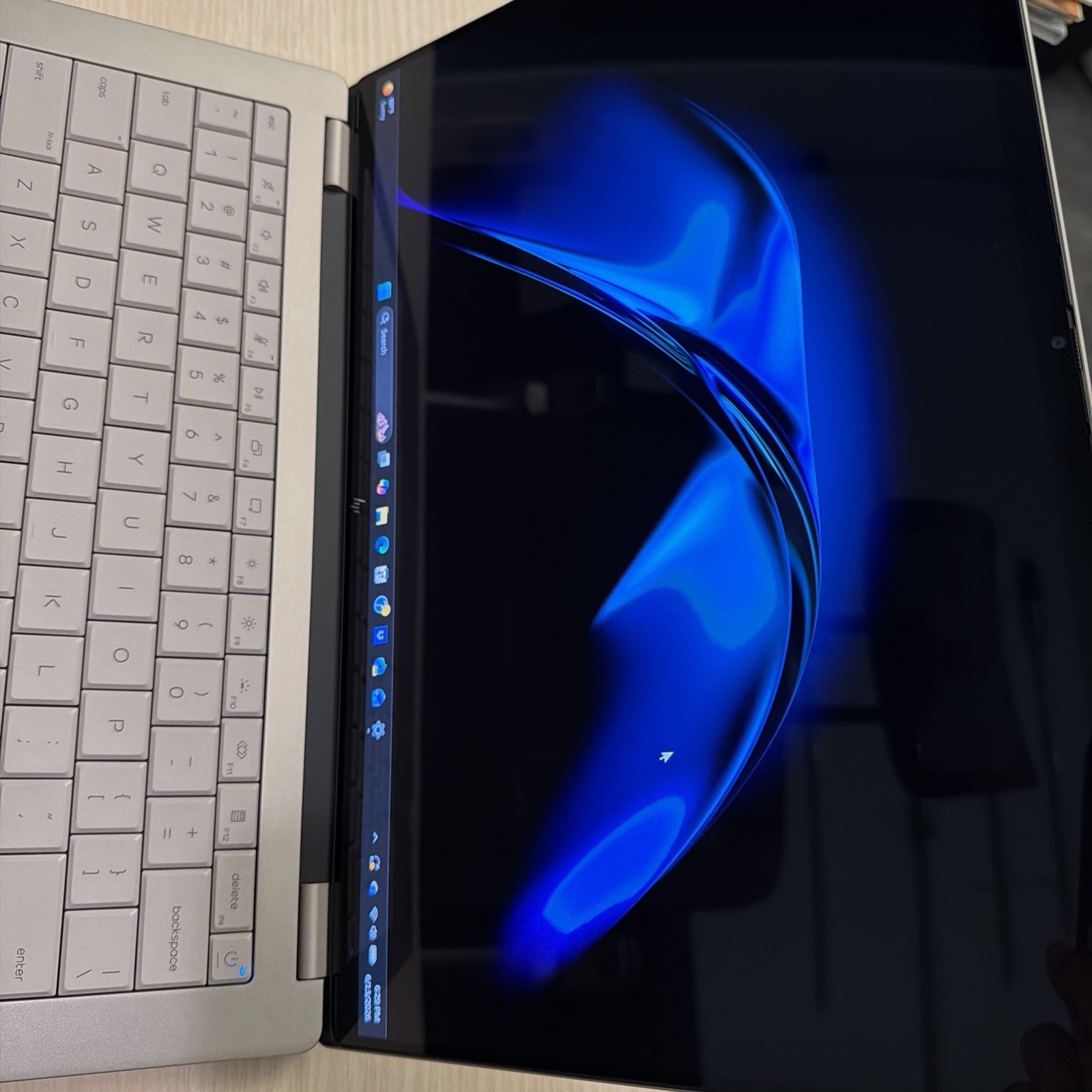HP OmniBook Ultra 14-kd0013dx 3K 1TB Touchscreen Recent 2026 Model Mint Conditio