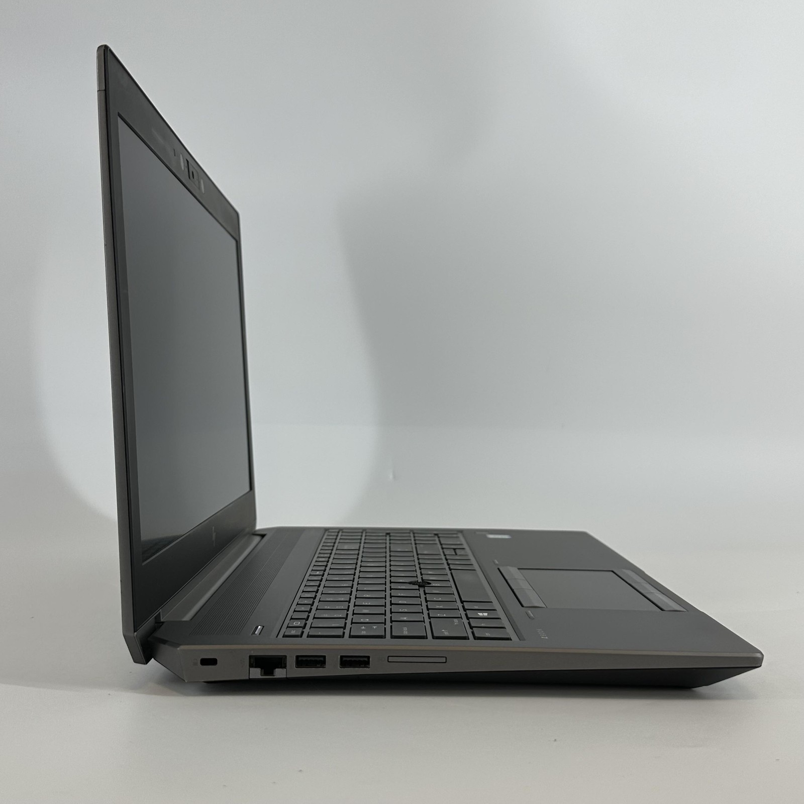HP ZBook 15 G6 FHD i9-9880H 2.30GHz 32GB 1TB SSD NVIDIA Quadro T2000 Good