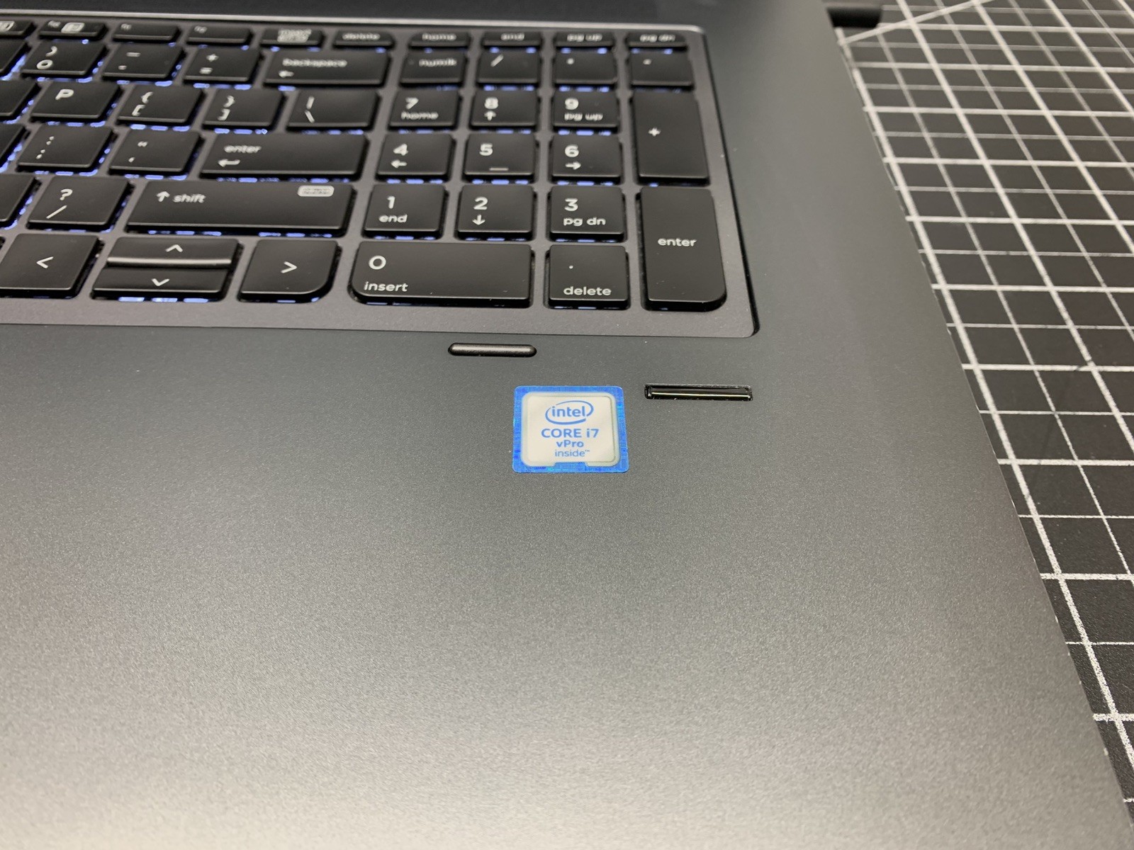 HP ZBook 17 G3 CORE i7-6820HQ | 2TB M.2, 64GB RAM | Bios Locked | #P243