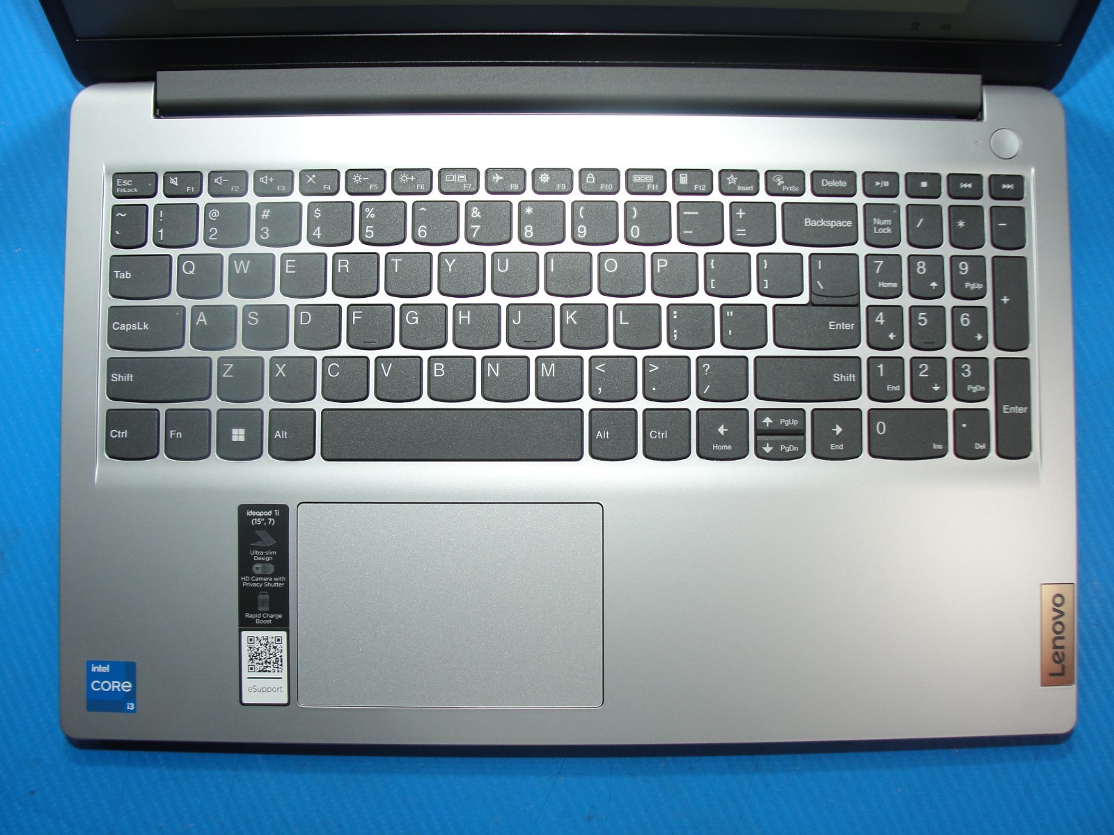 Lenovo IdeaPad 1 15IAU7 15.7”FHD TOUCH Core i3-1215U 1.2GHz 8GB RAM 256GB SSD