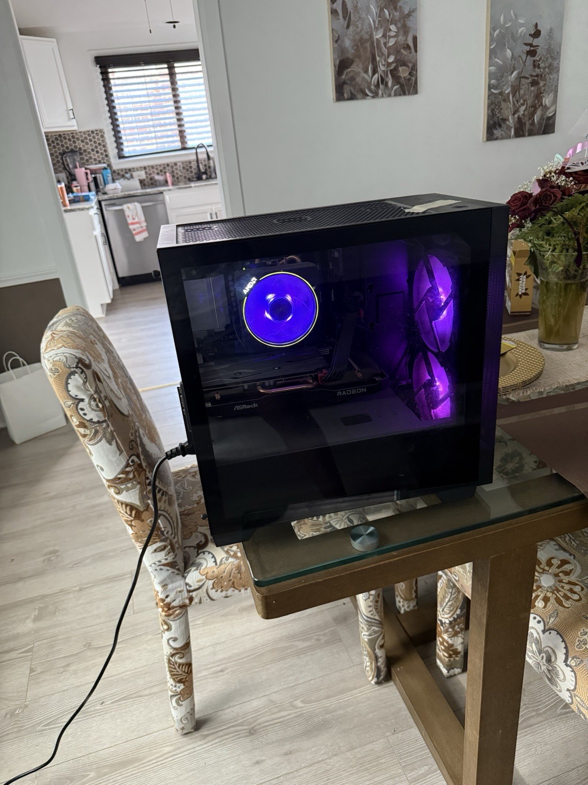 Amd Ryzen 7 7700x Amd Radeon 7700 Xt