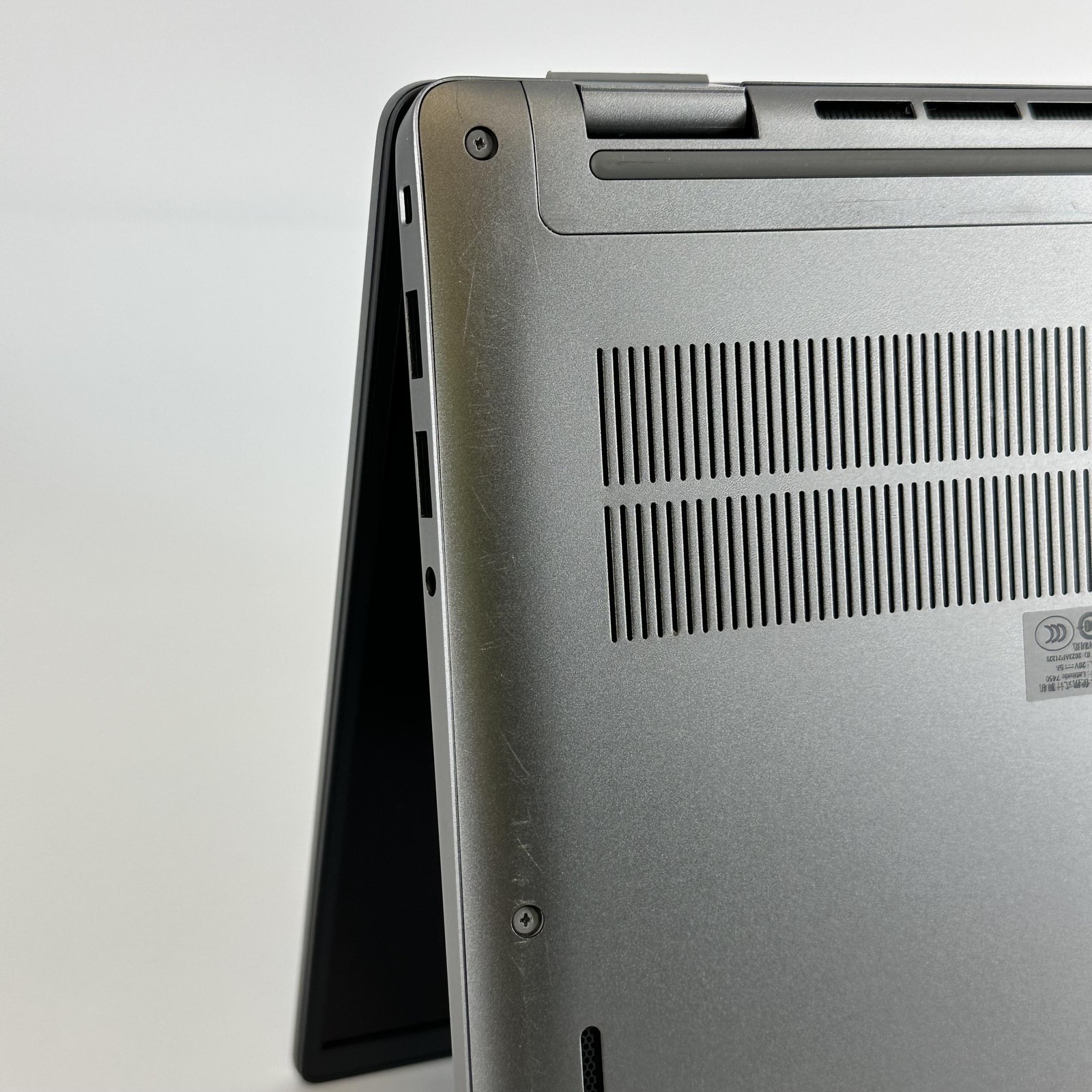 Dell Latitude 7450 14 Gray QHD TOUCH 3.8 GHz Ultra 7 165H 32GB 256GB SSD Good