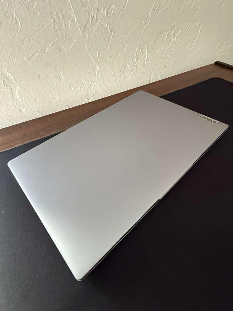 Lenovo IdeaPad 15.6″ Ryzen 7 5000 AMD Radeon Windows Silver Wi-Fi Webcam