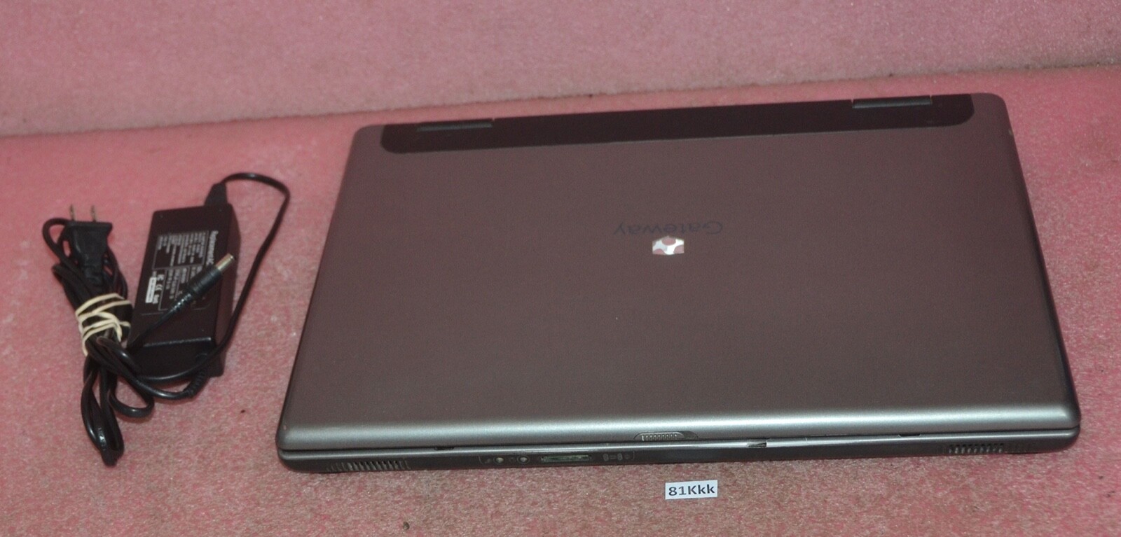 Gateway MX8741 Laptop__Intel T2130 CPU @ 1.86 GHz__1GB RAM__120GB HDD.