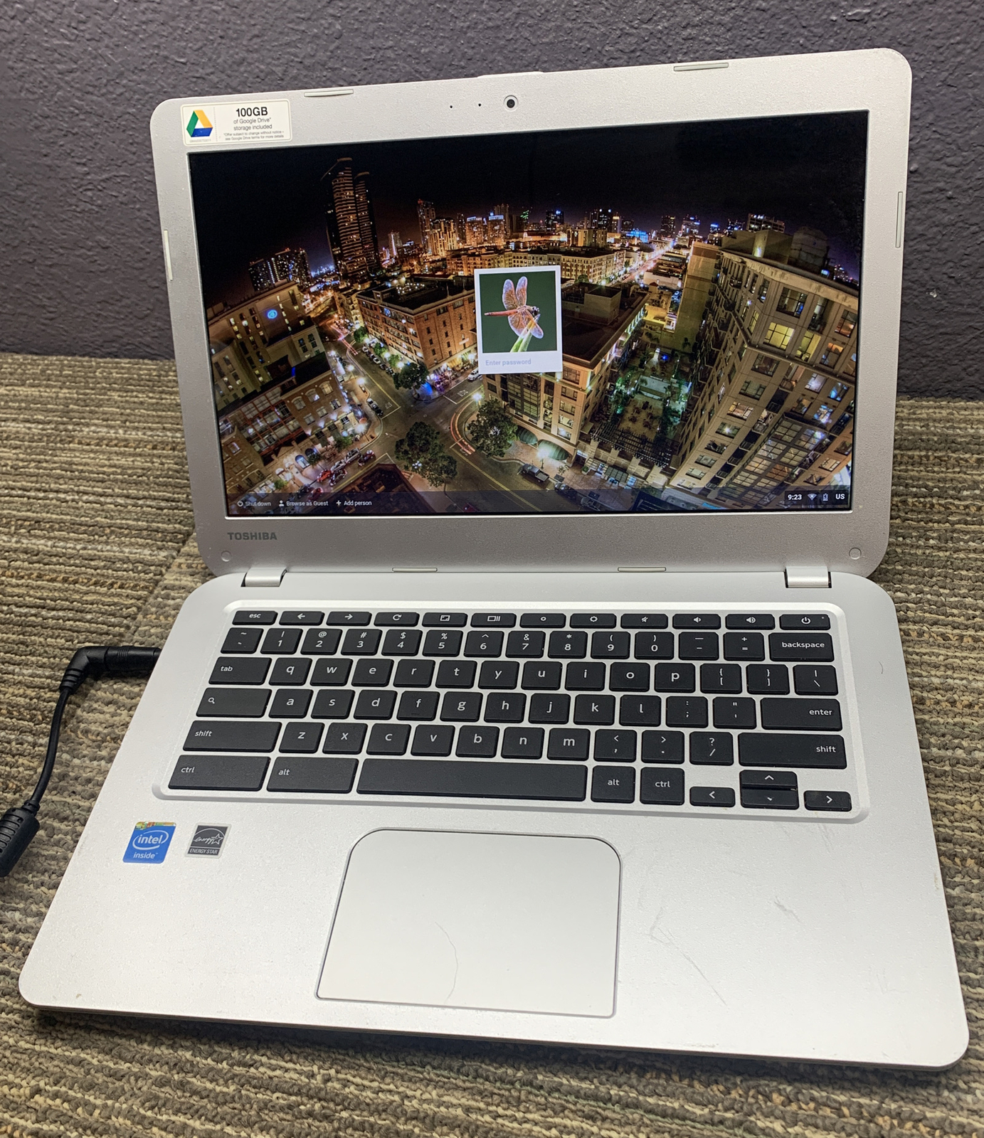Toshiba Chromebook CB35-A3120 Intel Celeron 2955U 2GB RAM 16GB SSD 13.3″ 516