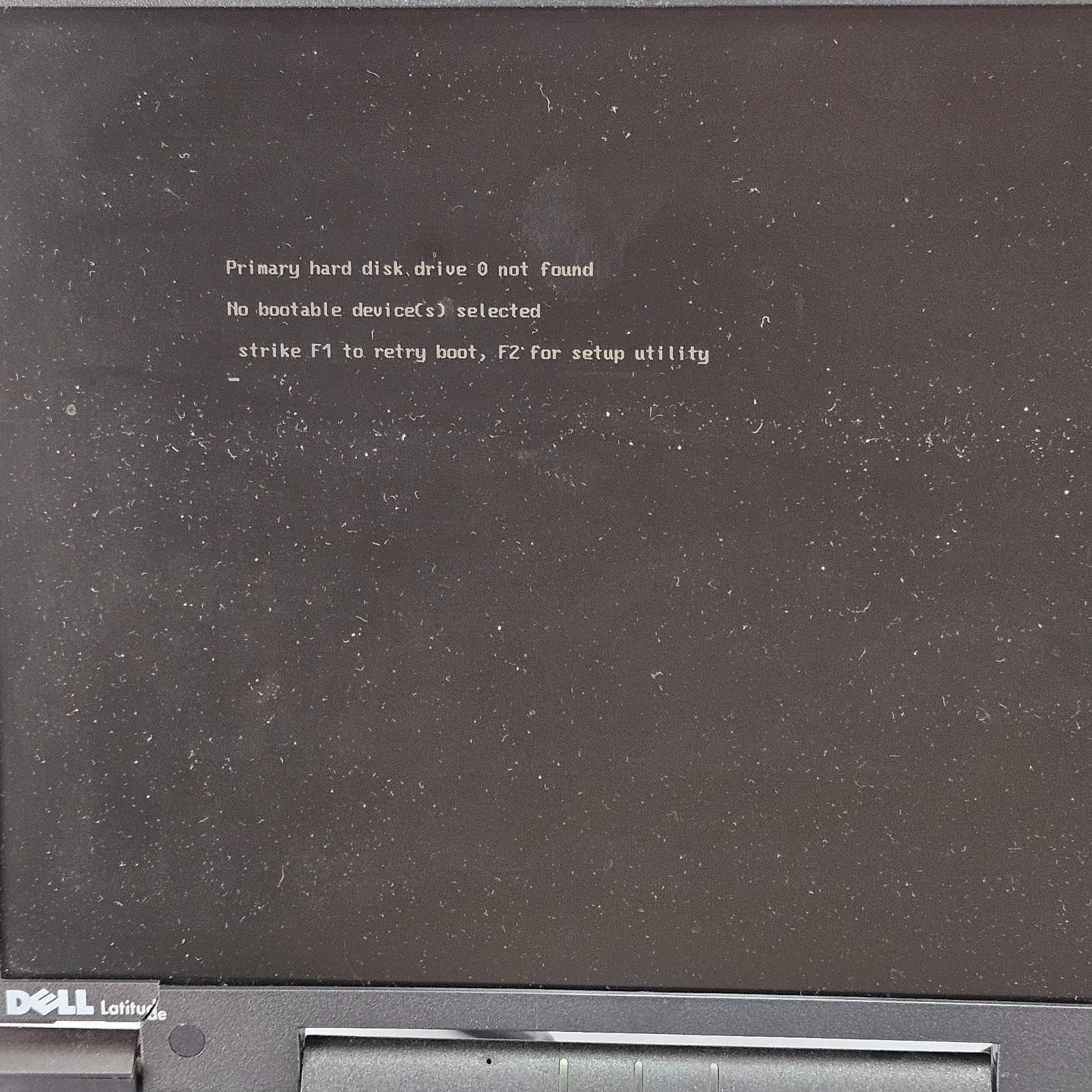 Vintage Dell Latitude CPi D266XT Pentium II 266 Laptop + Case + AC Adapter