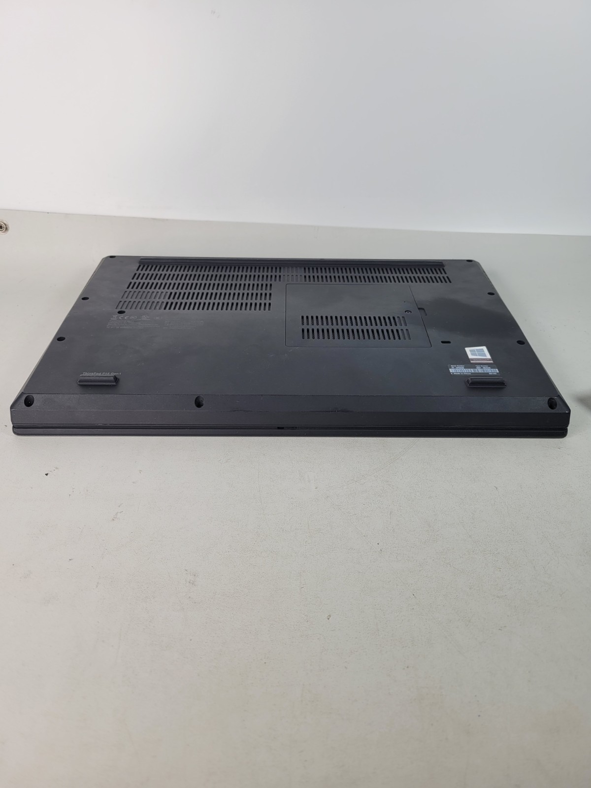 Lenovo ThinkPad P15 Gen 1 Black i7-10850H 32GB 512GB Quadro T2000 Touchscreen #3