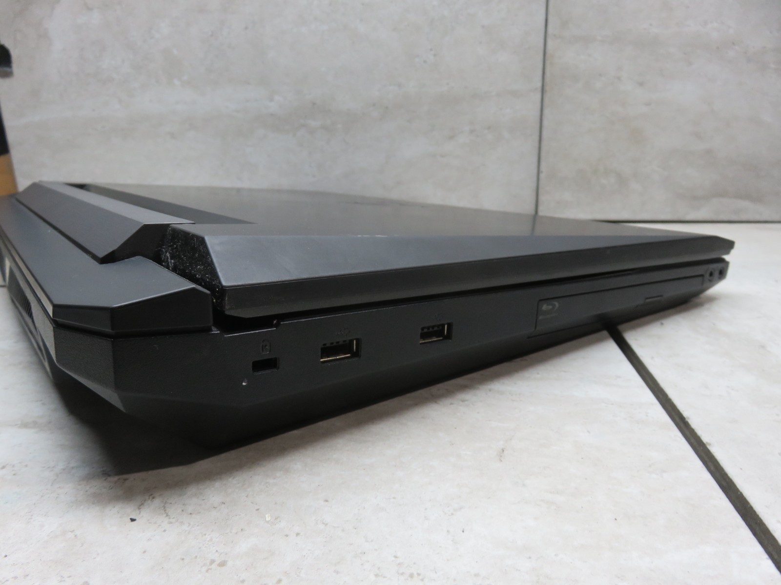 Asus ROG G74S i7-2630QM 2.4GHz 16GB 512GB SSD WINDOWS 11 PRO – READ