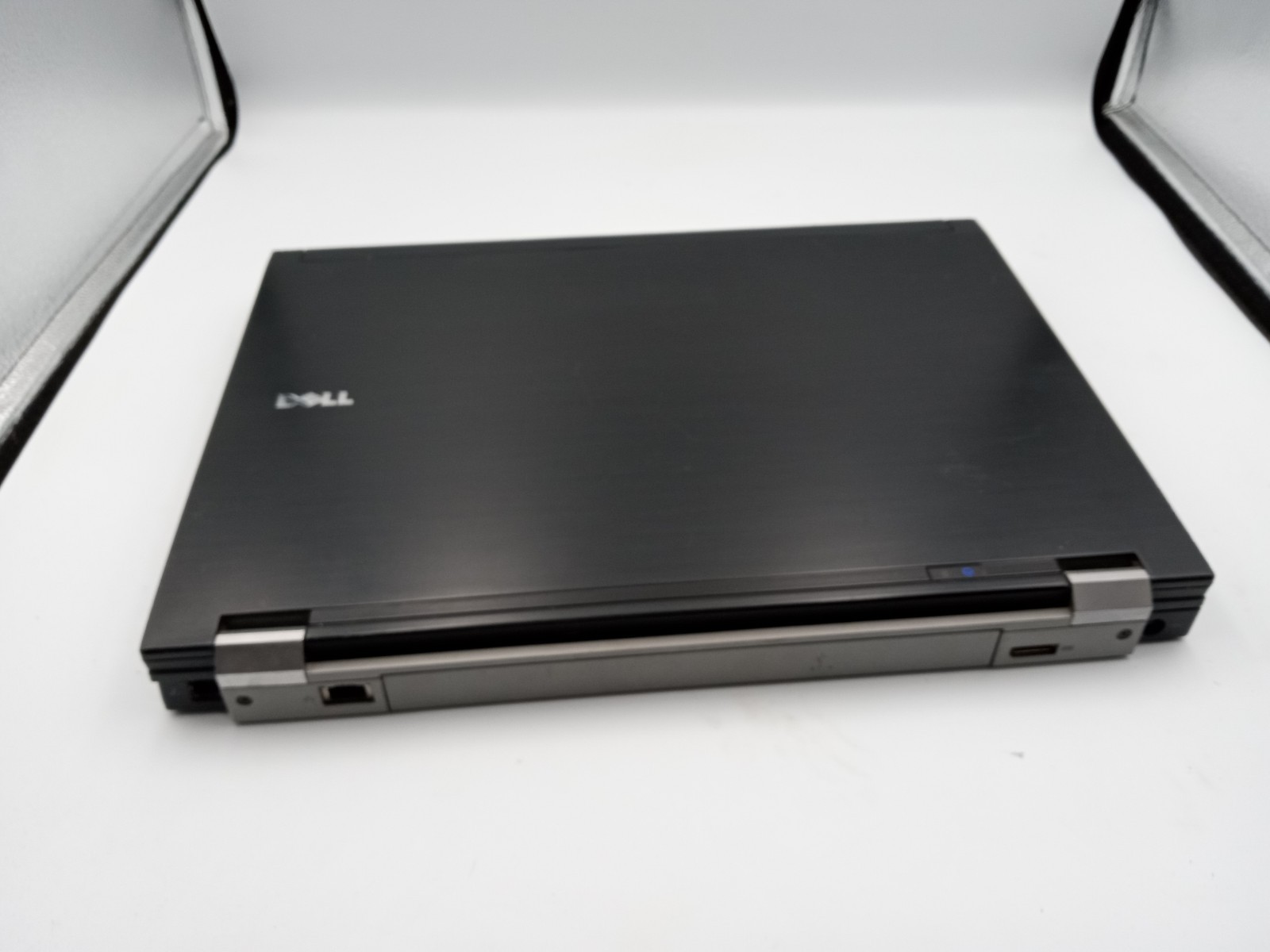 Dell Latitude E6500 15″ Laptop Intel C2D 4GB 320GB HDD WinXP NVS160M – READ -RR