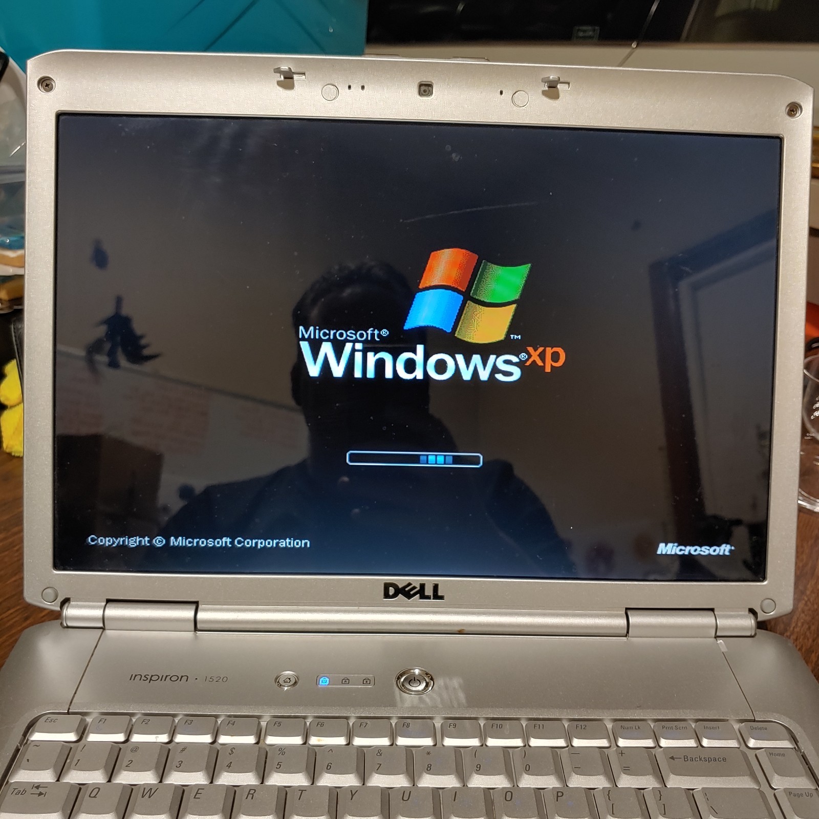 Dell Inspiron 1520 Laptop Clean & Ready To Go Windows XP Home 160GB 256MB 2GHZ
