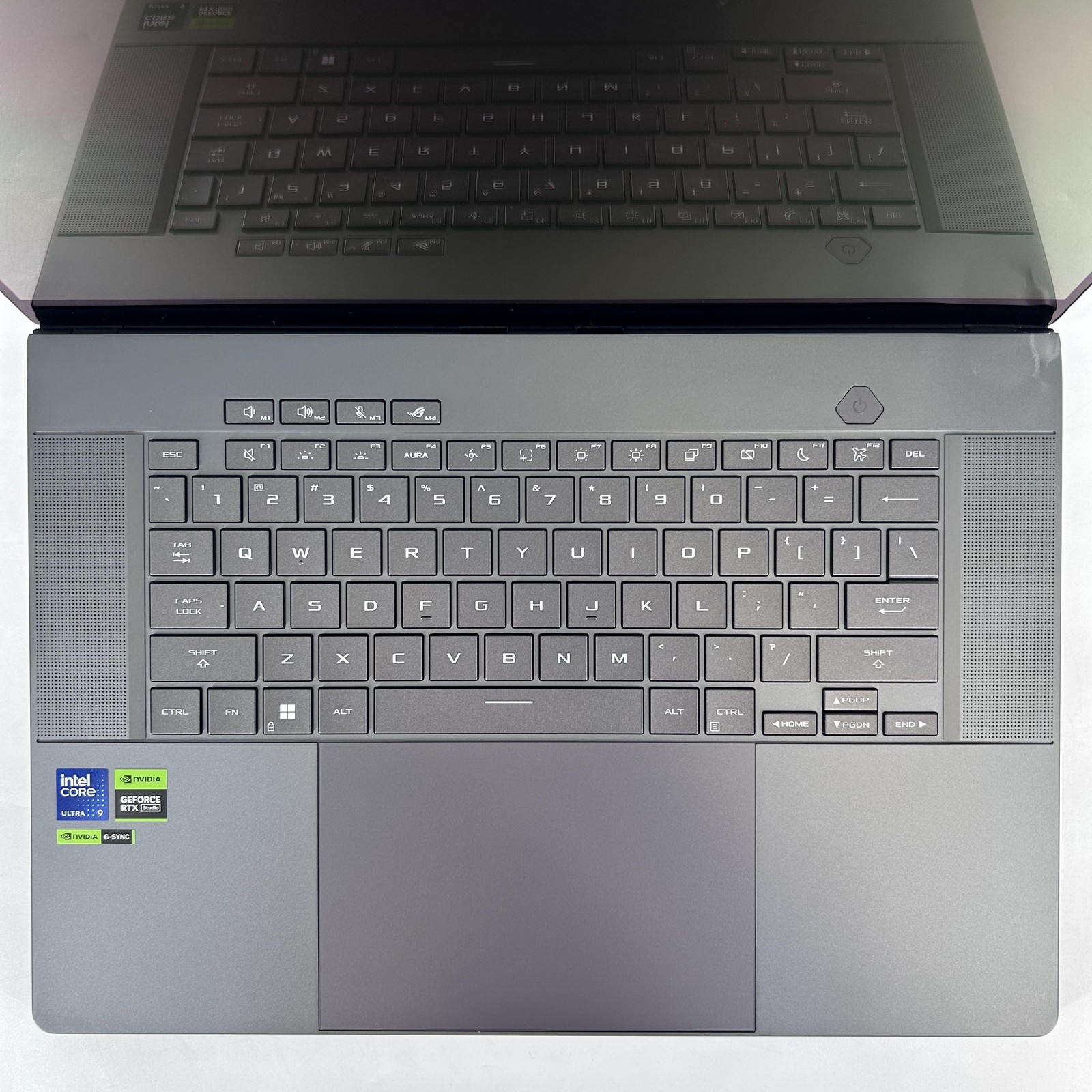 Asus ROG Zephyrus G16 GU605 16 240Hz QHD+ 2.5 GHz Ultra 9 185H 32GB 1TB RTX 4080