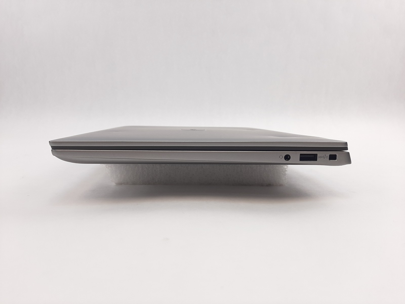 Dell Latitude 7350 Ultra 7 165U 32GB RAM 512GB NVMe Dents Parts/Repair C3*497