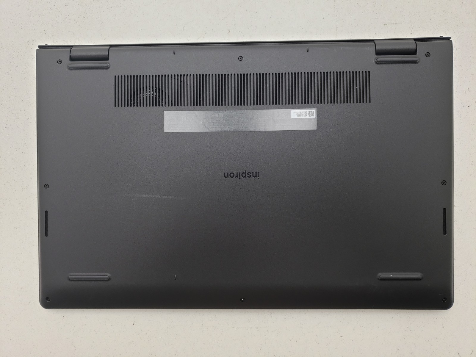 Dell Inspiron 15 3525 Laptop Ryzen 5 5500U 12GB RAM 250GB SSD 15.6″ Windows 11.