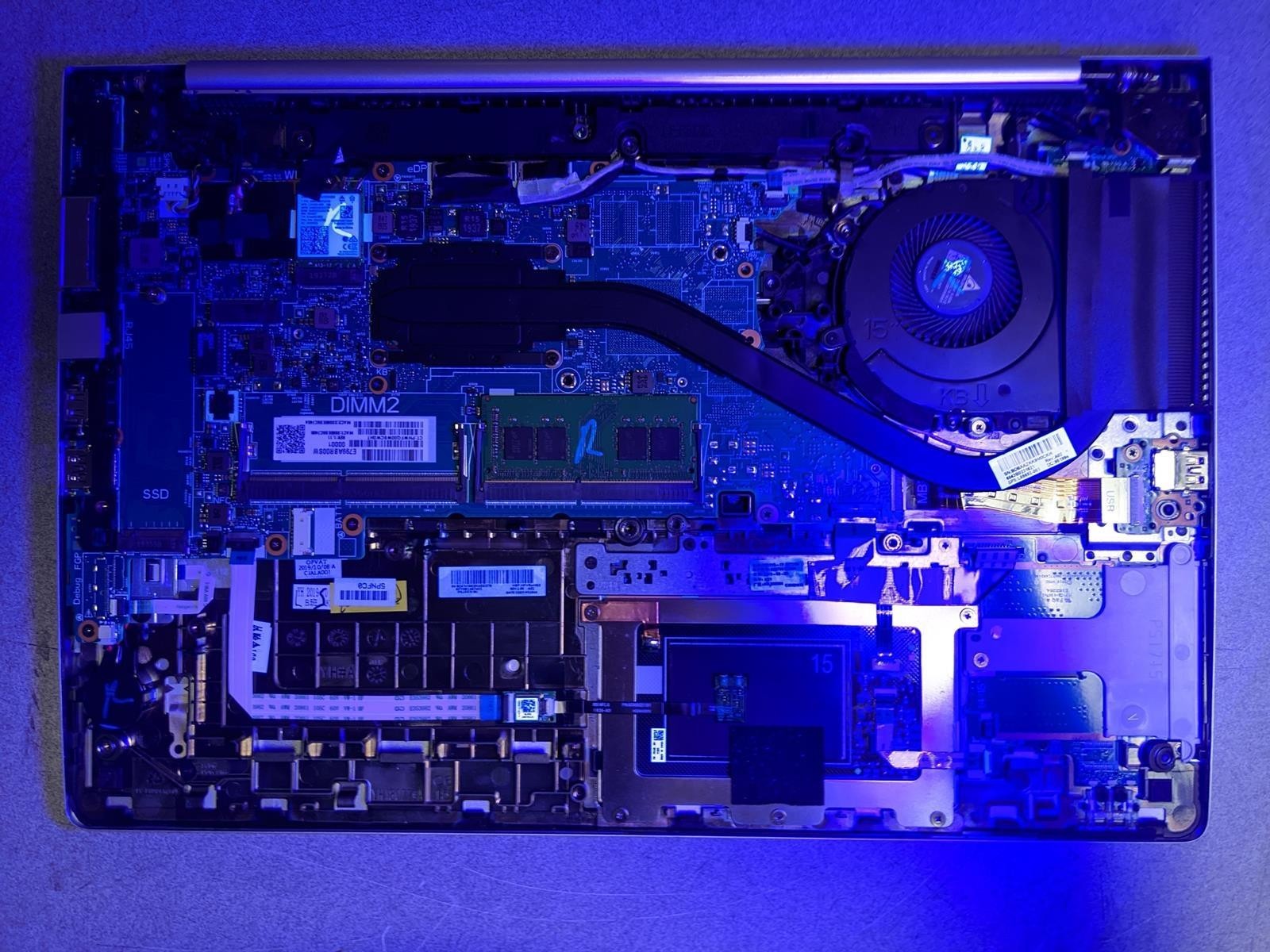 HP ELITEBOOK 850 G6 i5-8265U @ 1.60GHz, 4GB RAM, NO HDD/OS