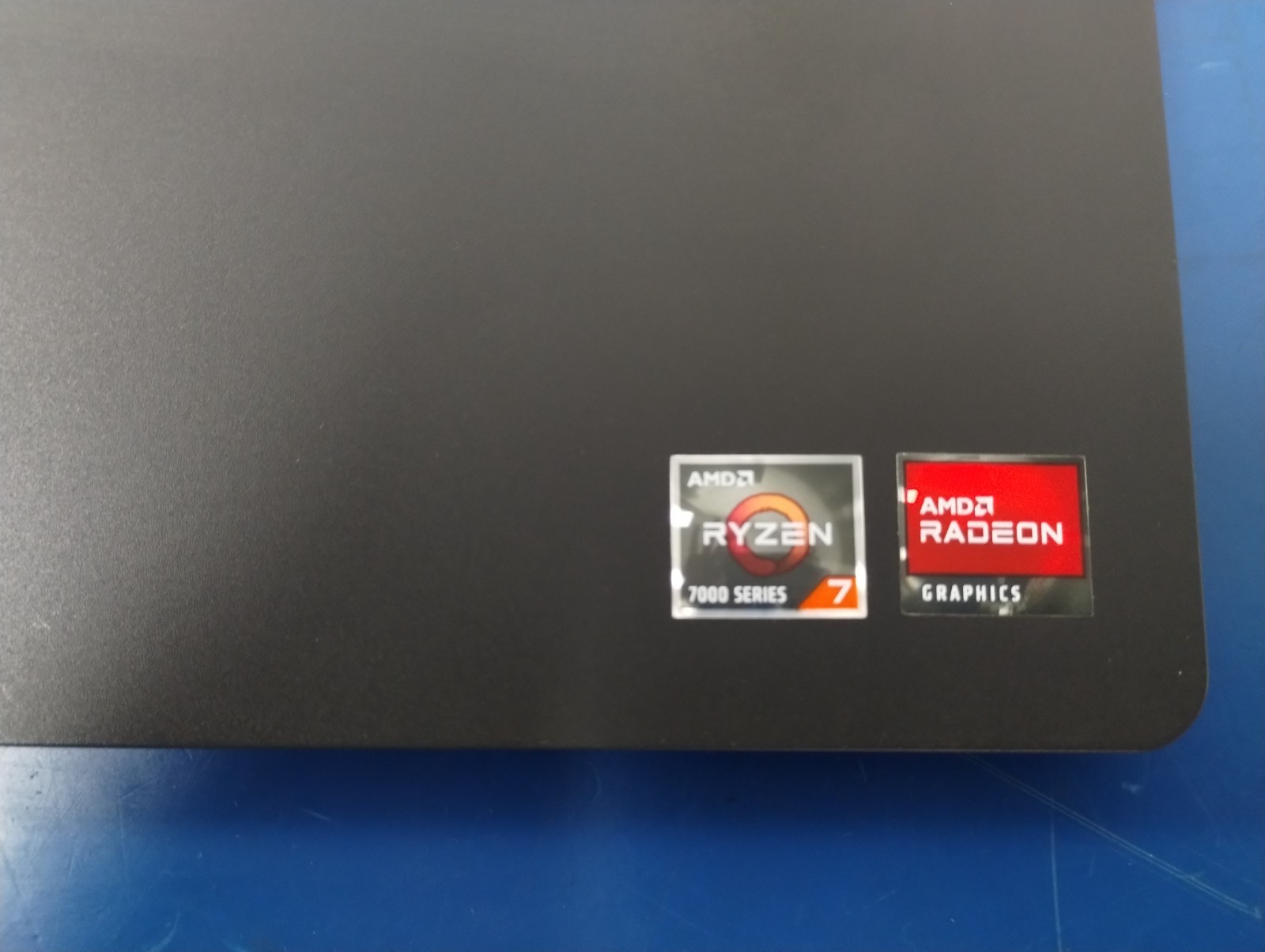 DELL 15 DC15255 G8MK9, AMD Ryzen 7 7730U, 2.00 GHz, 16 GB RAM, 512 GB NVMe SSD