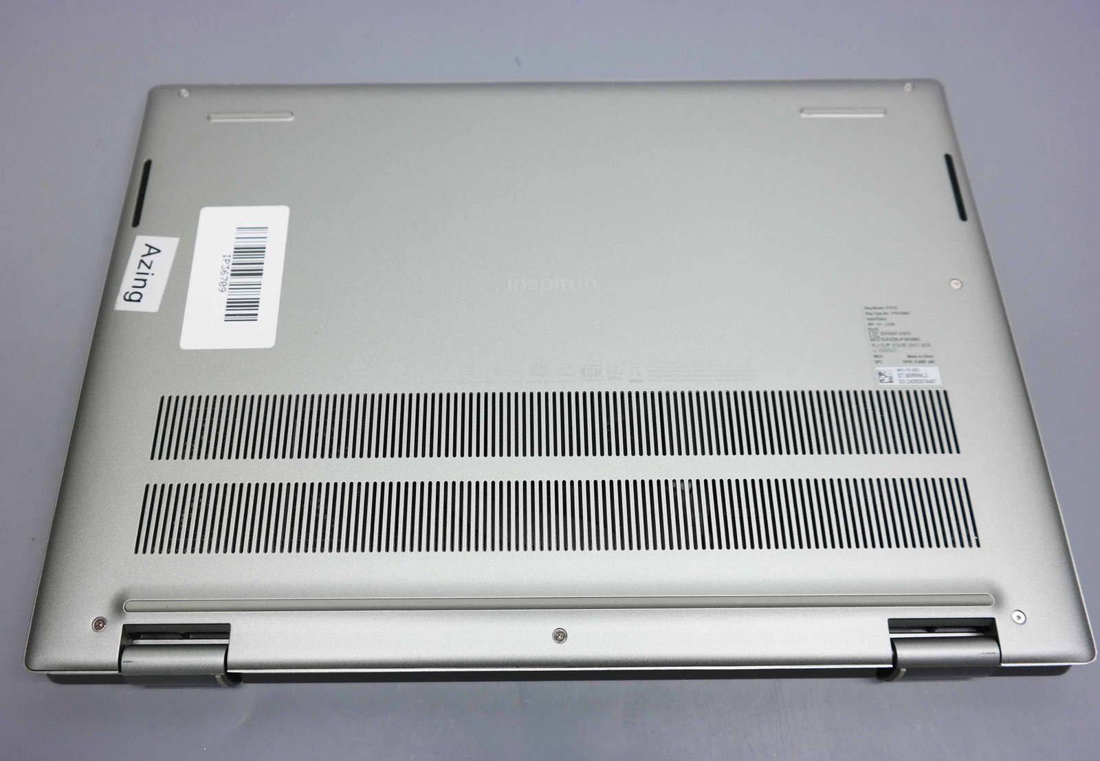 Dell Inspiron 14 7425 14” Ryzen 7 5825U 16GB RAM 512GB SSD