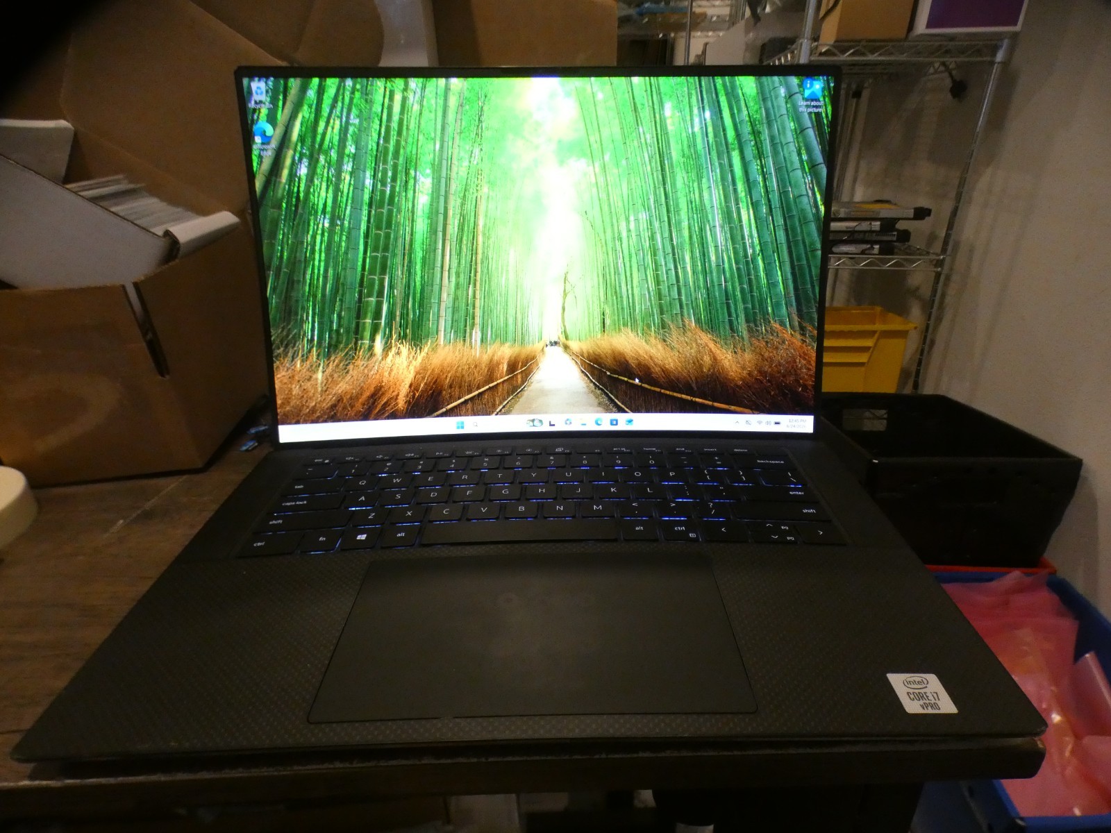 15.6″ Dell Precision 15 5550 i7-10850H 2.70GHZ 16GB 256GB SSD Win 11 Pro T1000