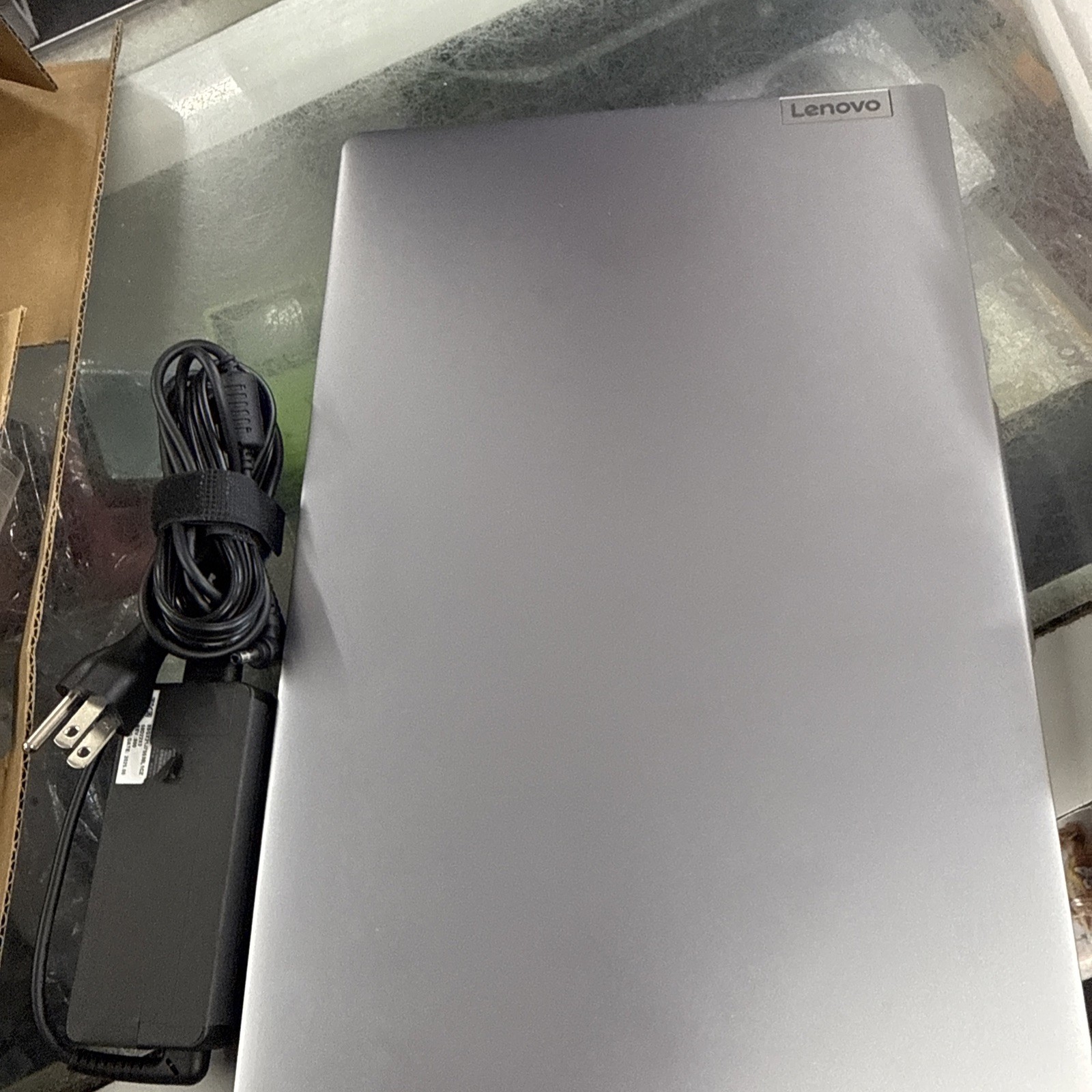 Lenovo IdeaPad Slim 3 15IAN8 15.6″ Intel N100 4GB DDR5 128GB UFS Windows 11 HS