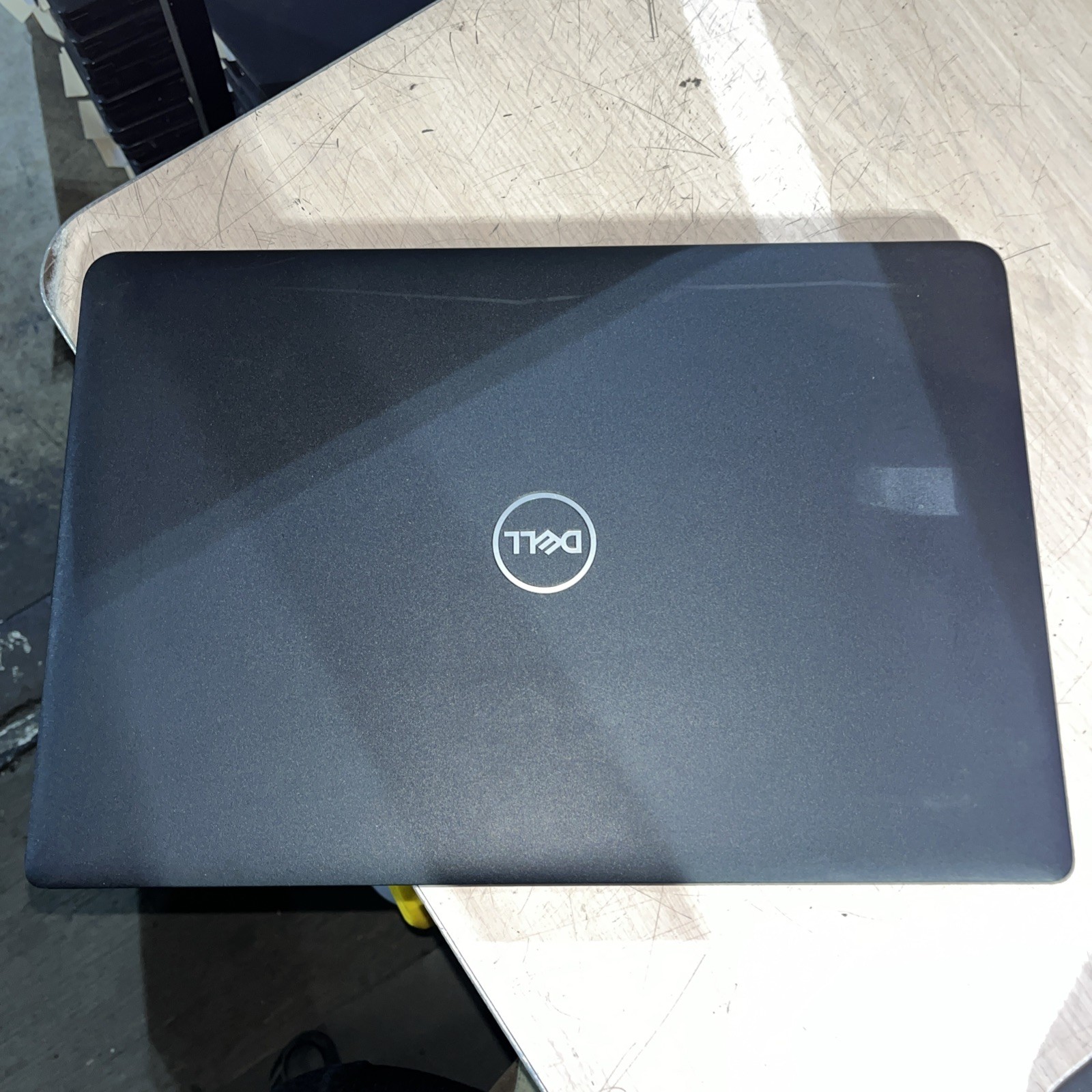 DELL LATITUDE 3500 INTEL CORE I5-8265U 8GB RAM NO HD +