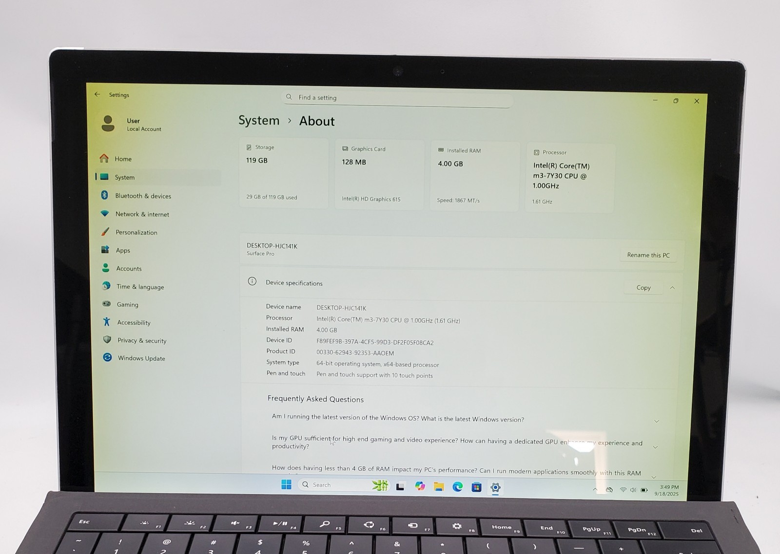 Microsoft Surface Pro 5 1796 12.3″ Core m3-Y730 1.00GHz 4GB RAM 128GB SSD Win 11