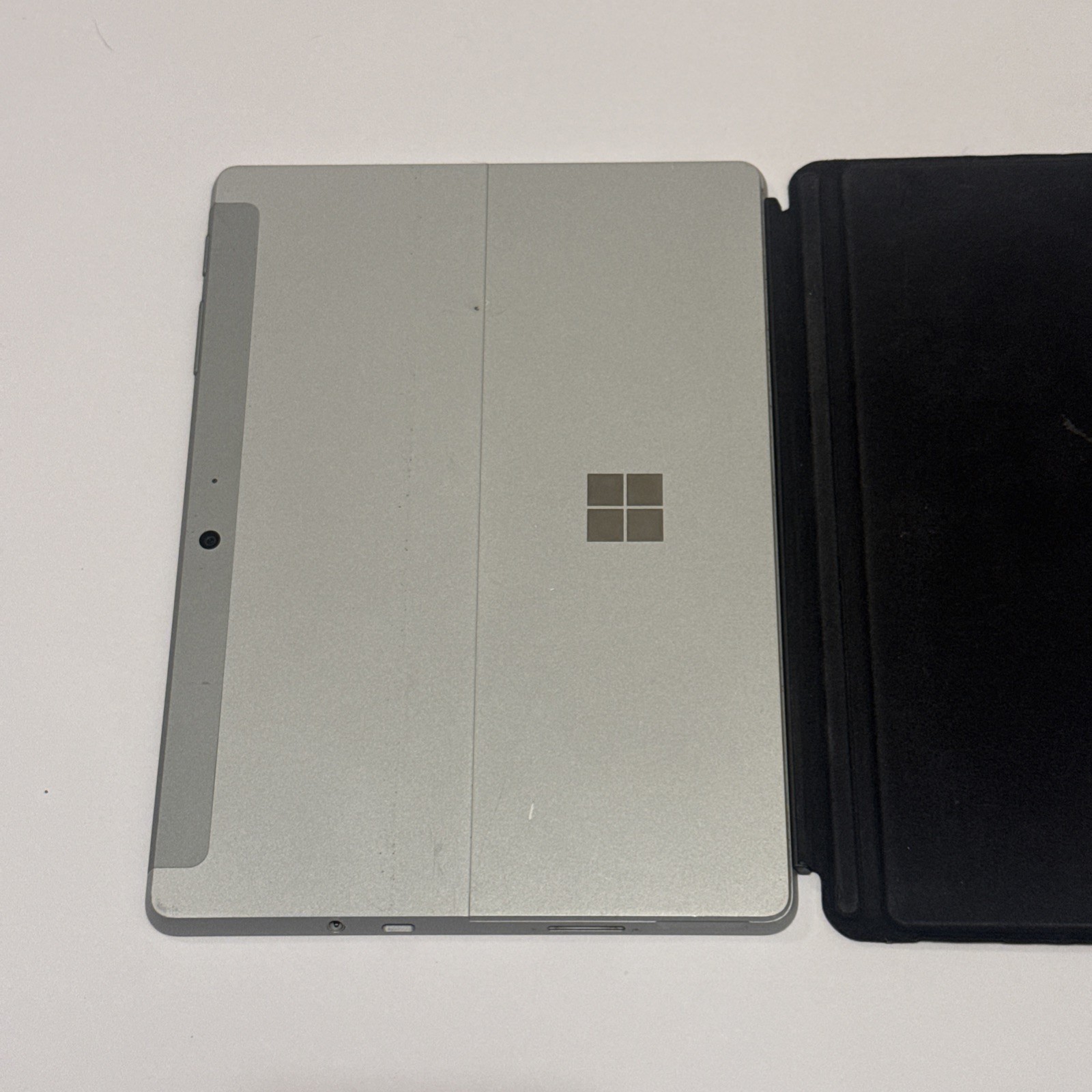 Microsoft Surface Go 2, 1926, 10.5″, 8GB RAM, 128GB SSD