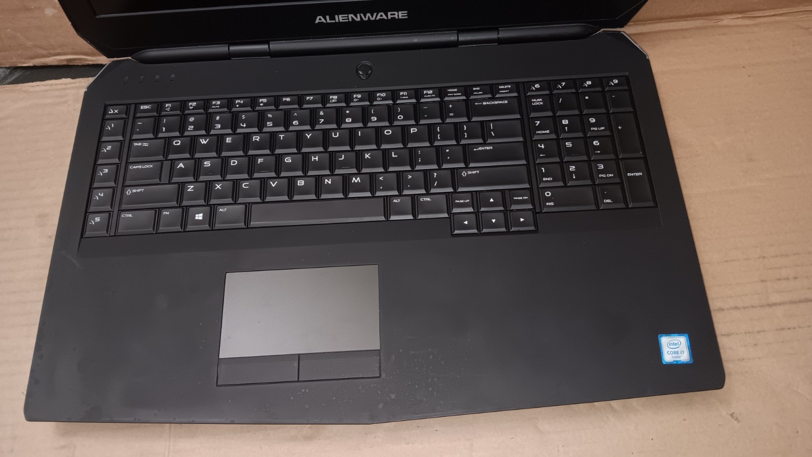 Dell Alienware 17 R3 Gaming Laptop Core i7 Motherboard 17.3″ LCD Screen Parts