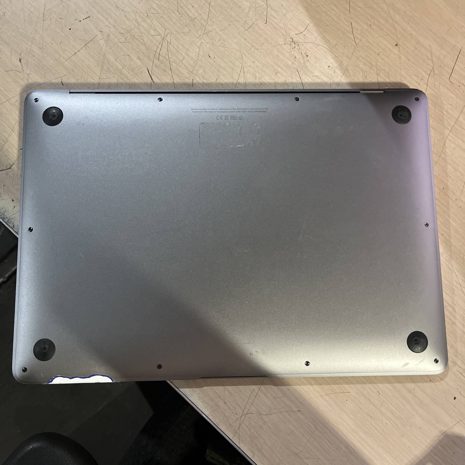 APPLE MACBOOK AIR “M1″ 8 CPU/7 GPU 13” 3.2GHZ 8GB RAM 128SSD