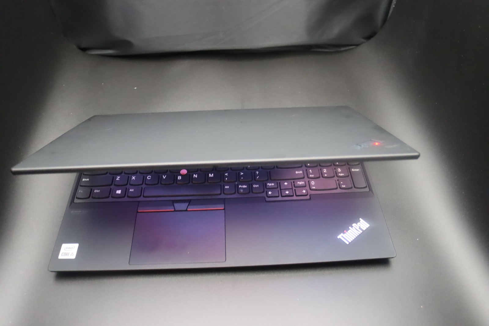 Lenovo ThinkPad T15 Gen 1 1.6 GHz i5-10210U 8GB Ram 256GB SSD – Very Good
