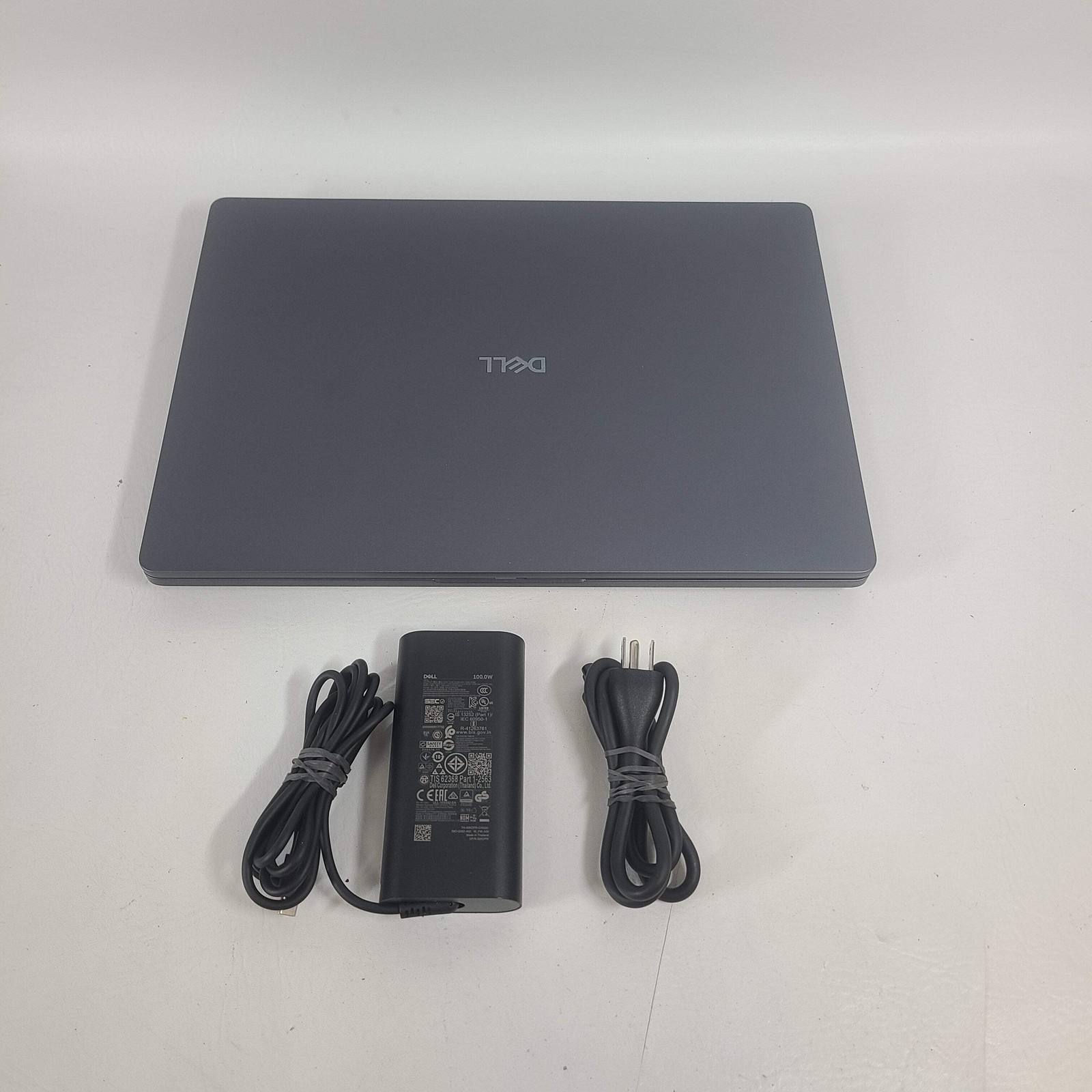 Broken Dell Pro Max MC16250 16″ Core Ultra 7 265H 2.2GHz 32GB RAM 512GB SSD /Edu