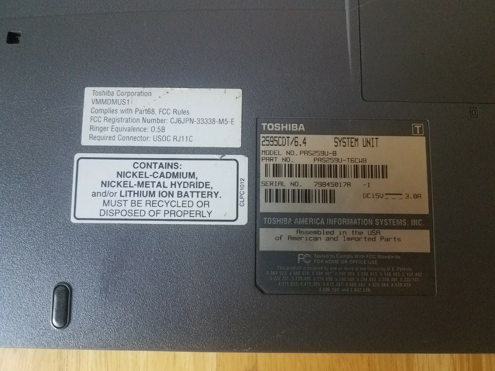 Toshiba Satellite 2595CDT 12.1” TFT(Intel Celeron @ 400MHz,128MB Ram,40GB HDD)