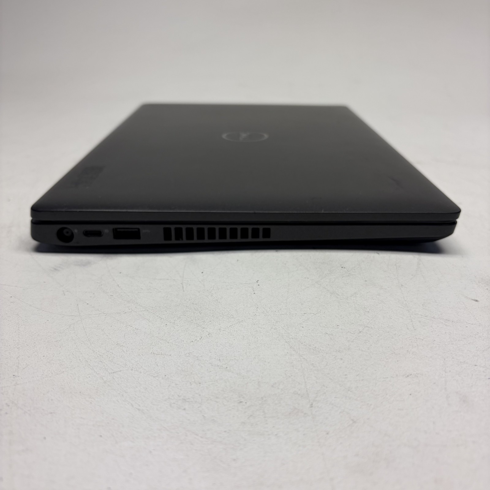Dell Latitude 5400 14″ Laptop Intel Core i5-8365U 16GB RAM 256GB SSD w/ PS