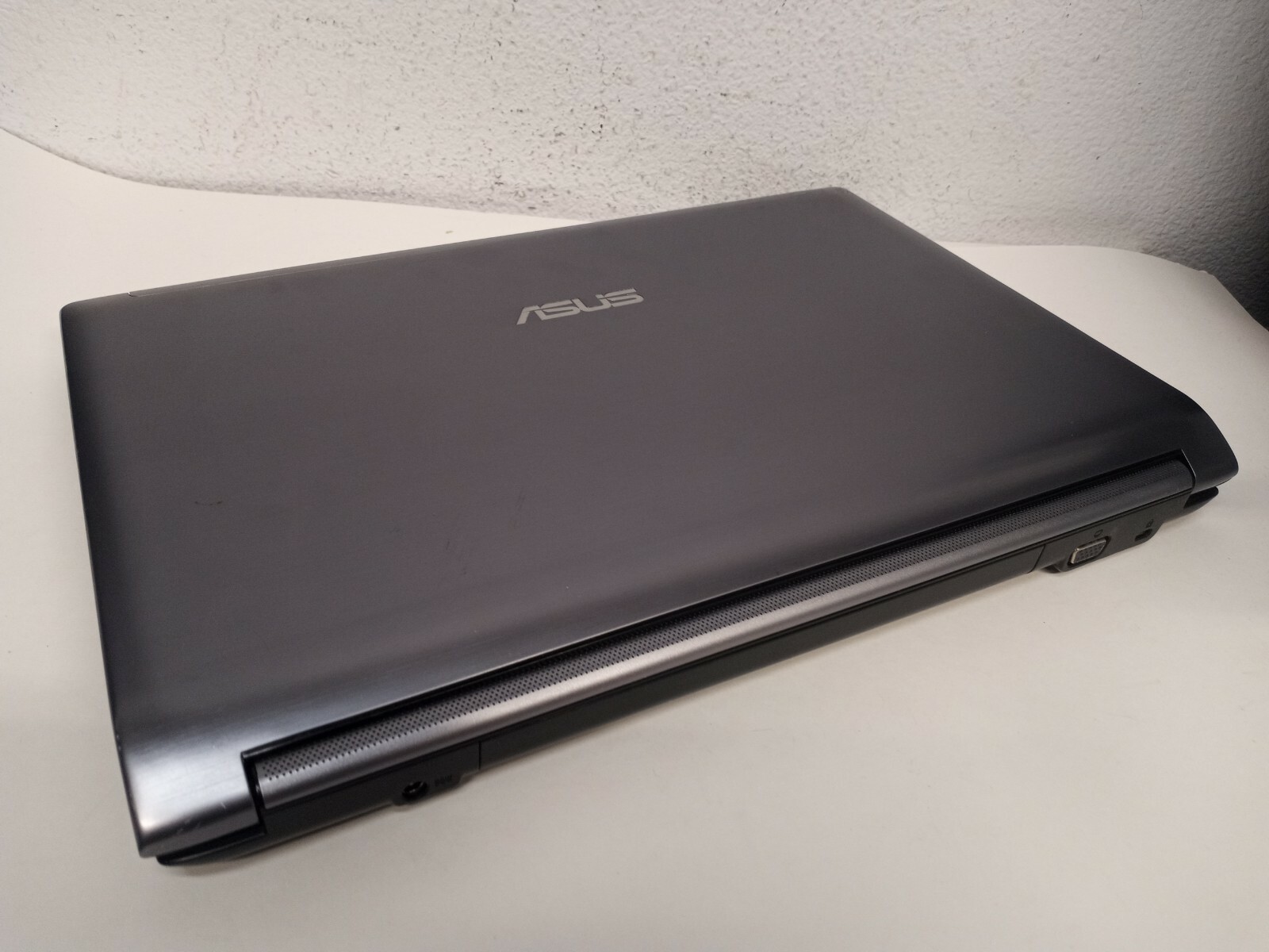 ASUS N53S 15.6″ Intel Core i7-2670QM 2.20GHz 8GB RAM 128GB SSD BT DVD Win10 H