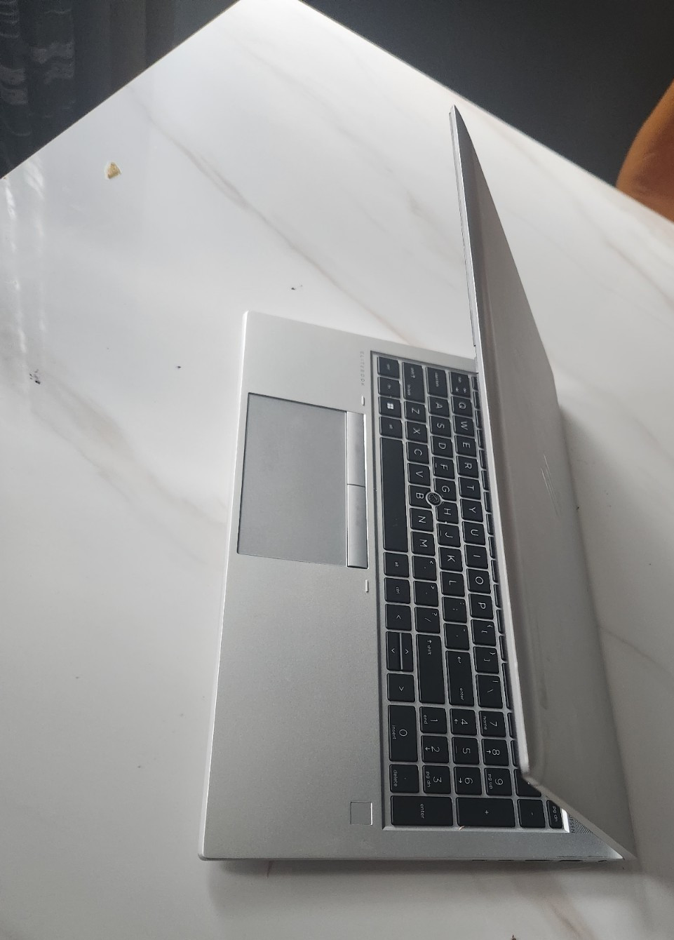 HP EliteBook 850 G8 15.6″ (Intel Core i5-1135G7, 256GB SSD, 16GB RAM) Laptop…