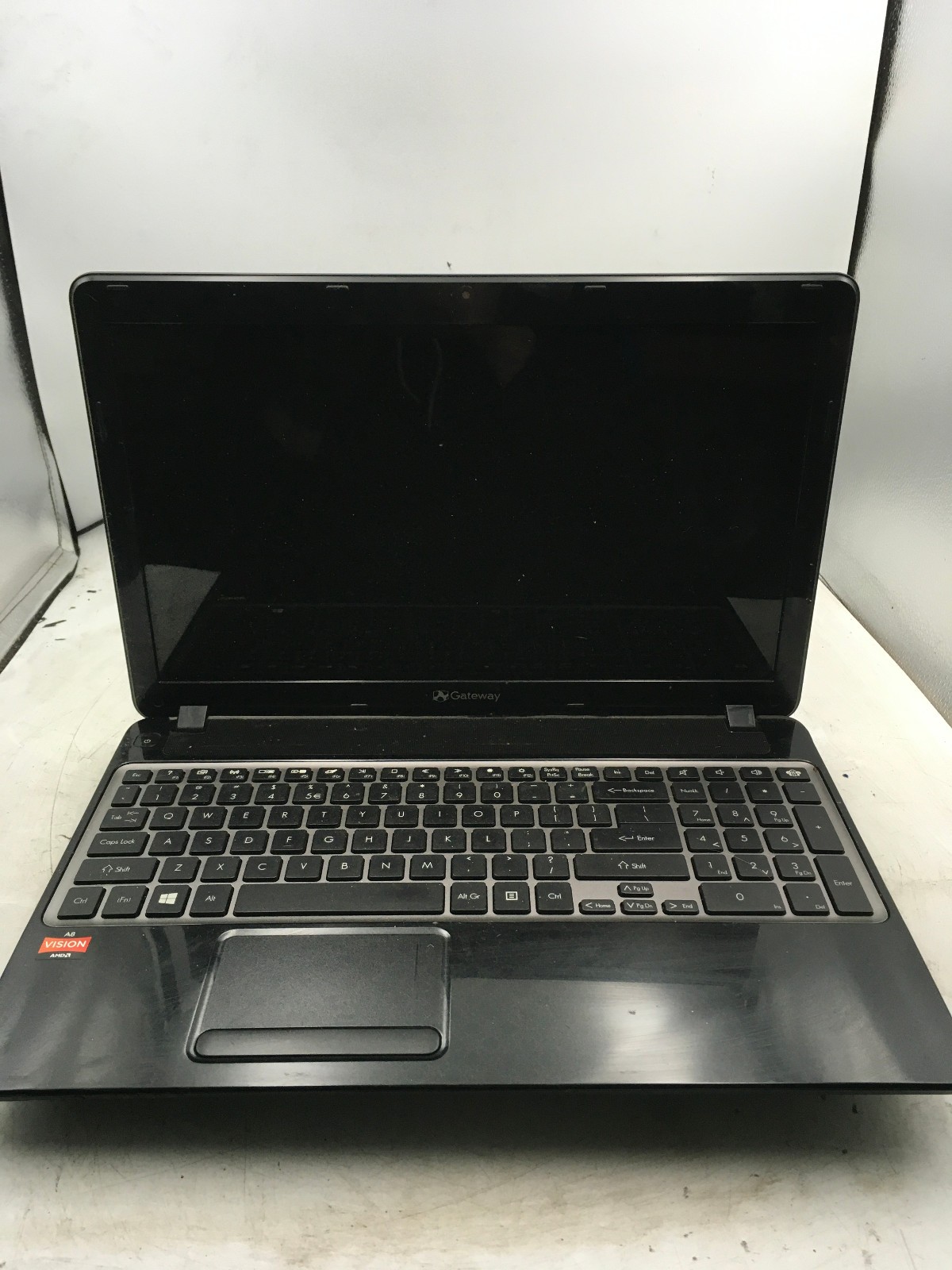GATEWAY NV52L15U Q5W28 – FOR PARTS/NO POWER – AMD A8-4500M – 4GB RAM – READ -BB