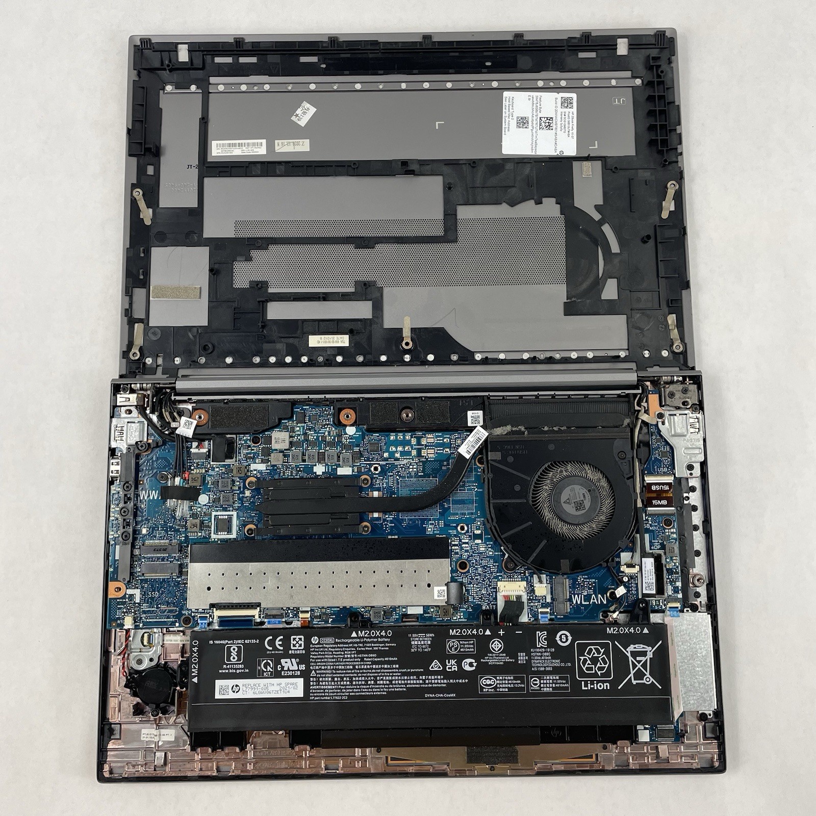 HP ZBook Firefly 15 G7 15.6″ i7-10610U 1.80 GHz 8 GB RAM No SSD/OS/AC