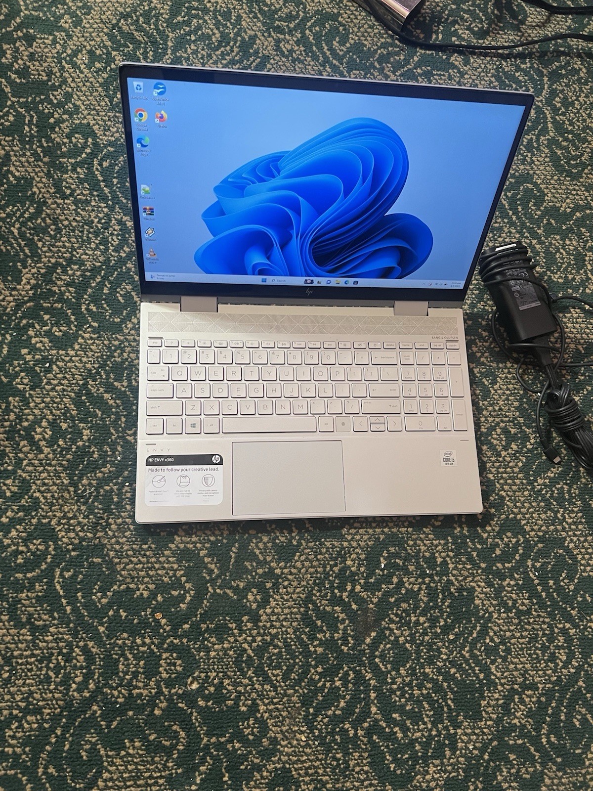 HP ENVY X360 15.6 Touchscreen Laptop | Core i5-1035G1 | 256GB SSD | 8GB RAM