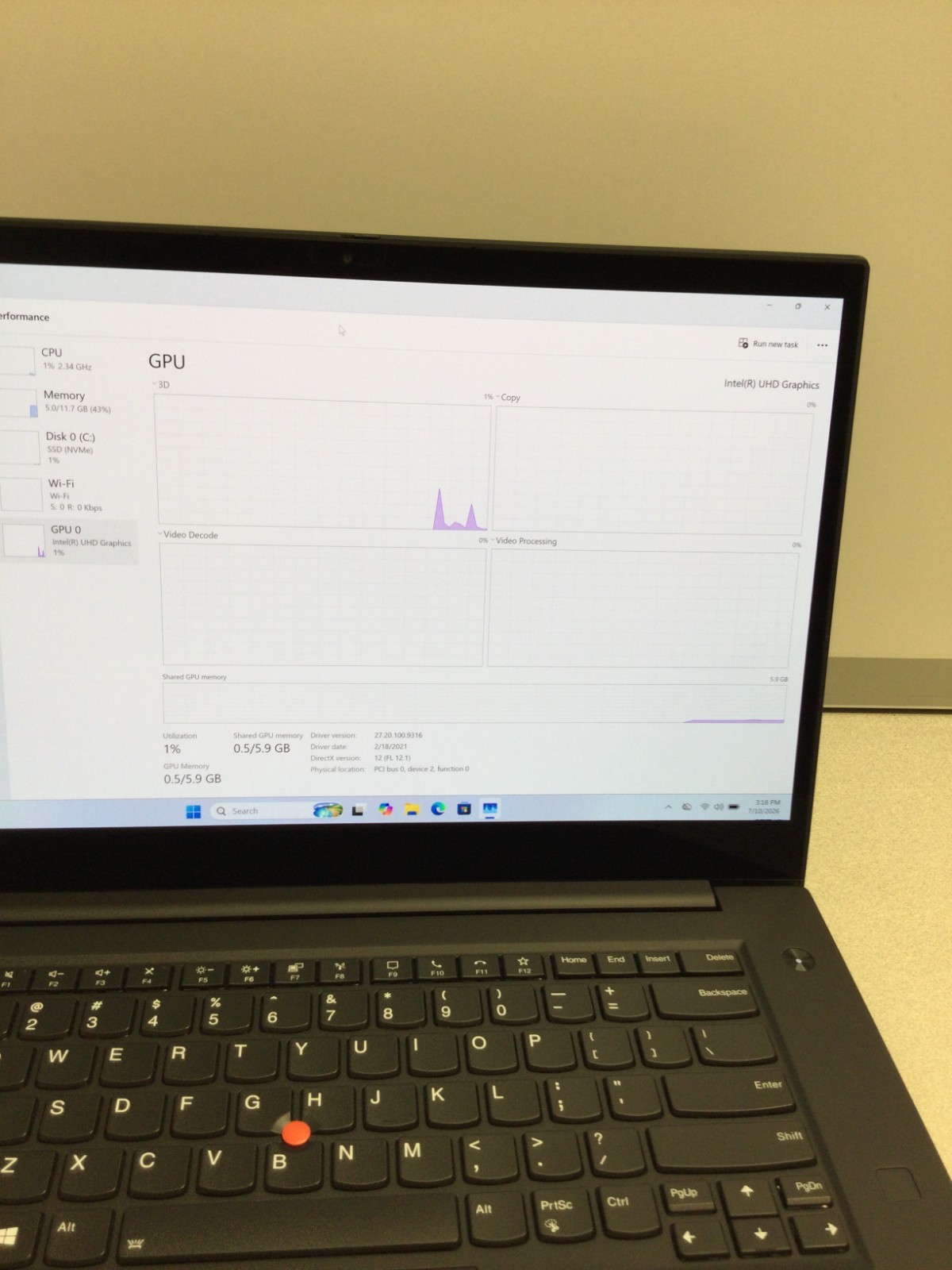 Lenovo ThinkPad P1 Gen 3 – 15.6″Core i9-10885H 12GB RAM 256 SSD WIN 11 PRO