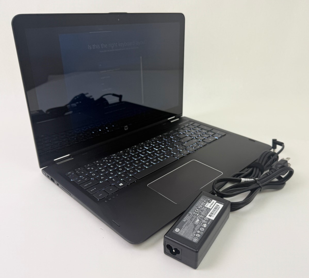 HP ENVY x360 M6-ar004dx 15.6″ FHD Touch FX-9800P 8GB 256GB SSD W10H 2in1 Laptop