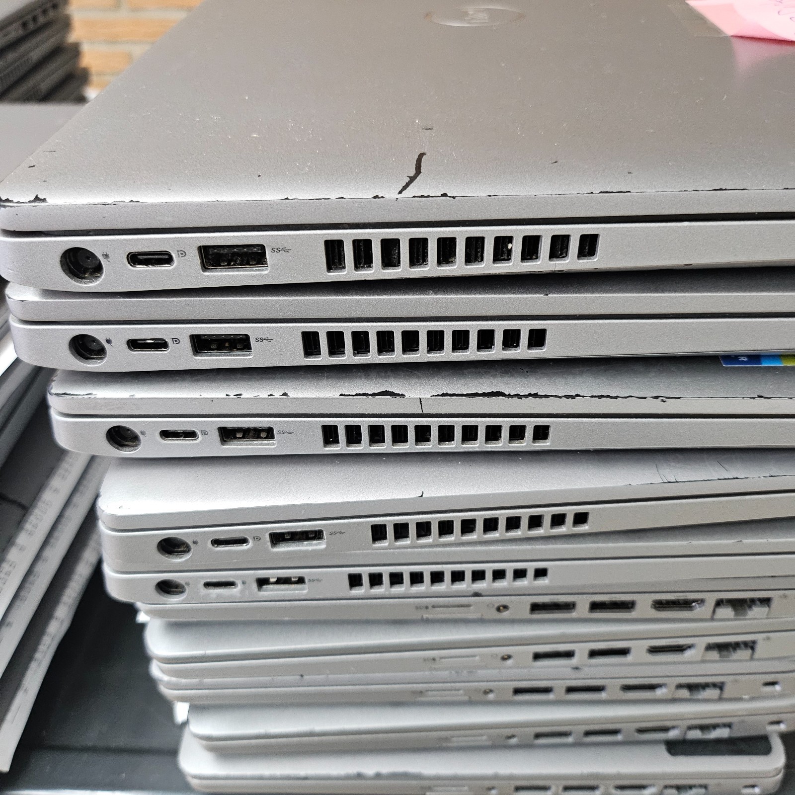Lot of 144 Dell Latitude 5410 Laptop Core i5-10210U 1.6GHz Mixed Specs *Read*