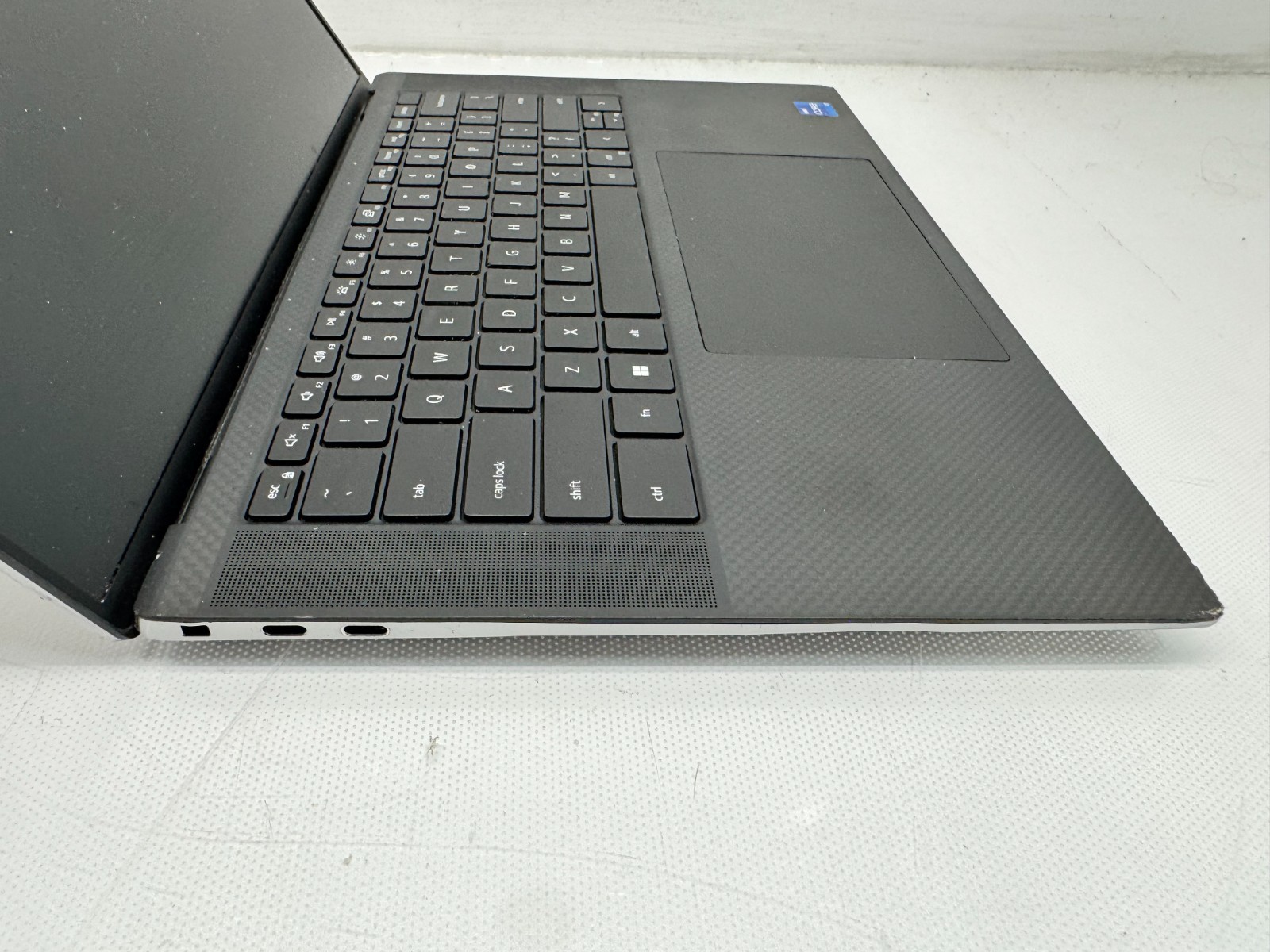 Dell Precision 5560 15.6″ Intel i7-11850H@2.5GHz 16GB 256GB T1200 **READ**