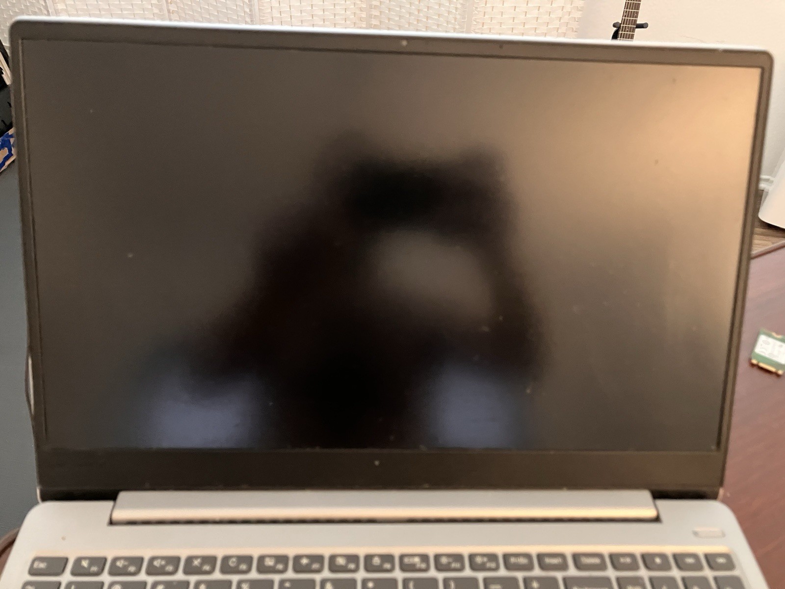 Lenovo Ideapad 330S-15ARR Ryzen 5 2500U / 8GB RAM / NO SSD
