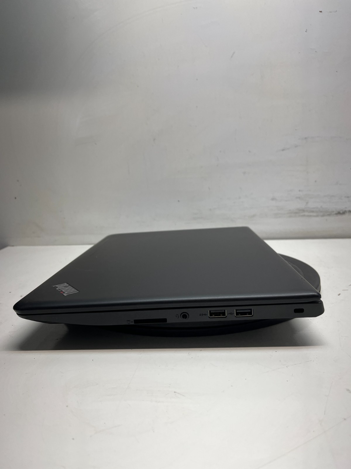 Lenovo ThinkPad E470 Intel Core i5-6200U 2.30GHz 8GB NO HDD